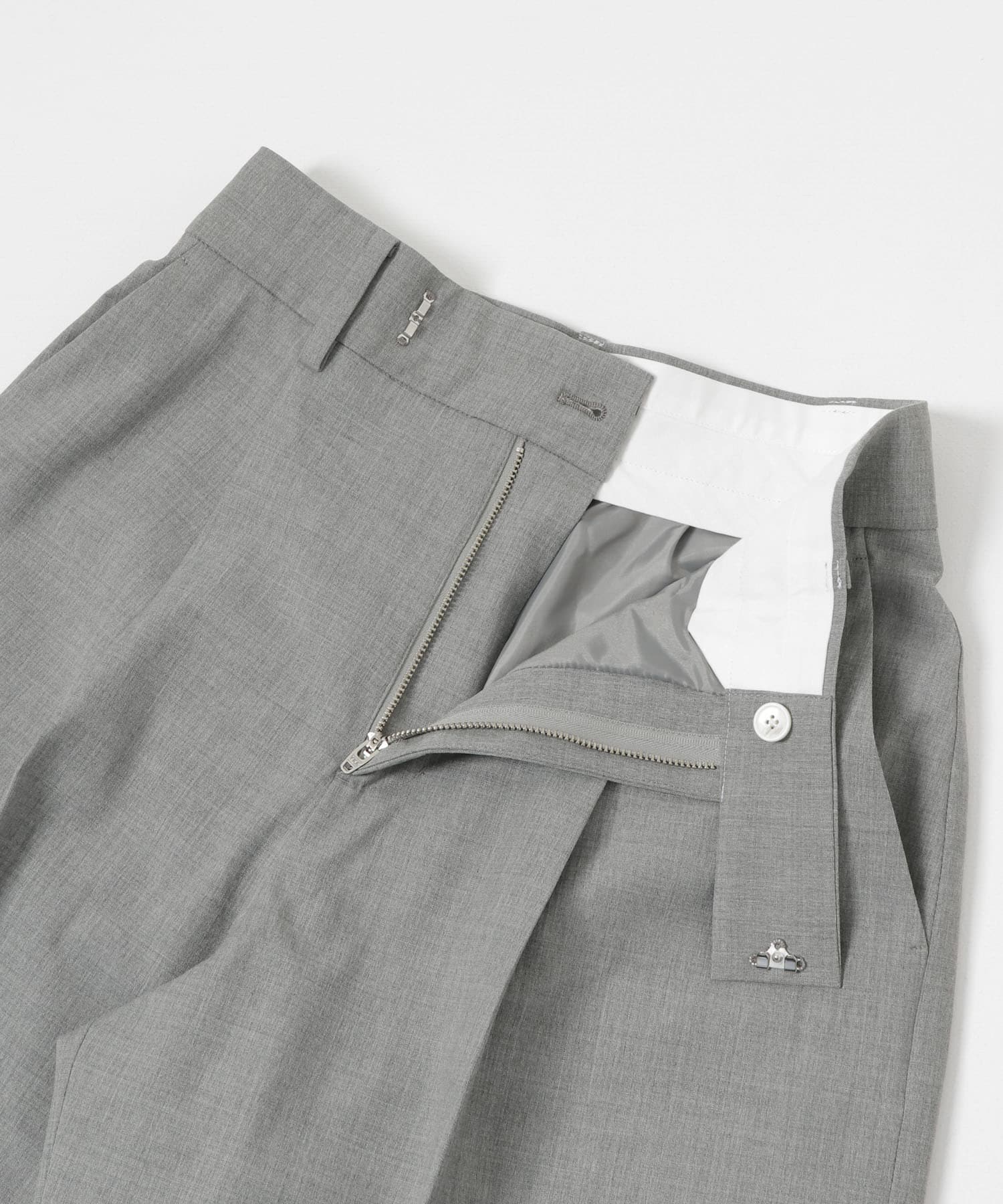 ウール混梳毛ワンタックワイドパンツ GRAY 36