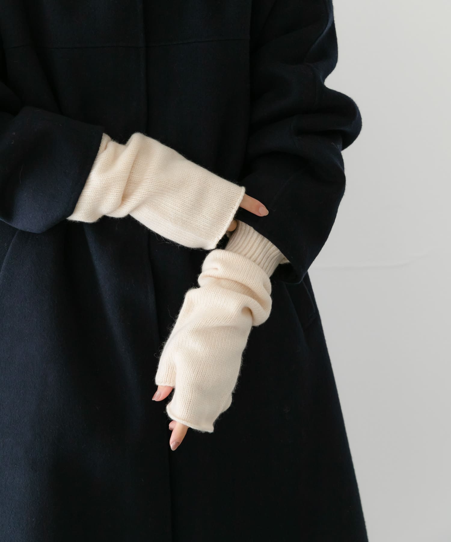 カシミヤアームウォーマー(FREE WHITE): ファッション雑貨｜URBAN