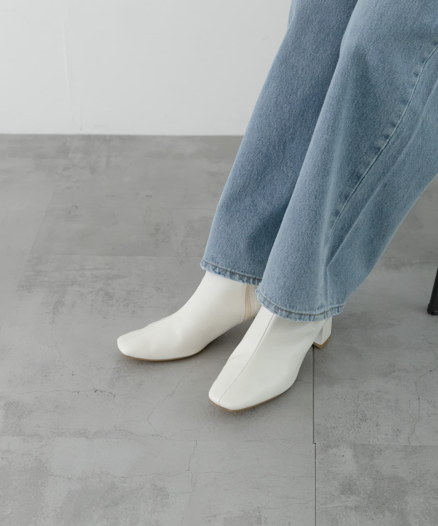 『MADE IN JAPAN』スクエアトゥブーツ IVORY 36