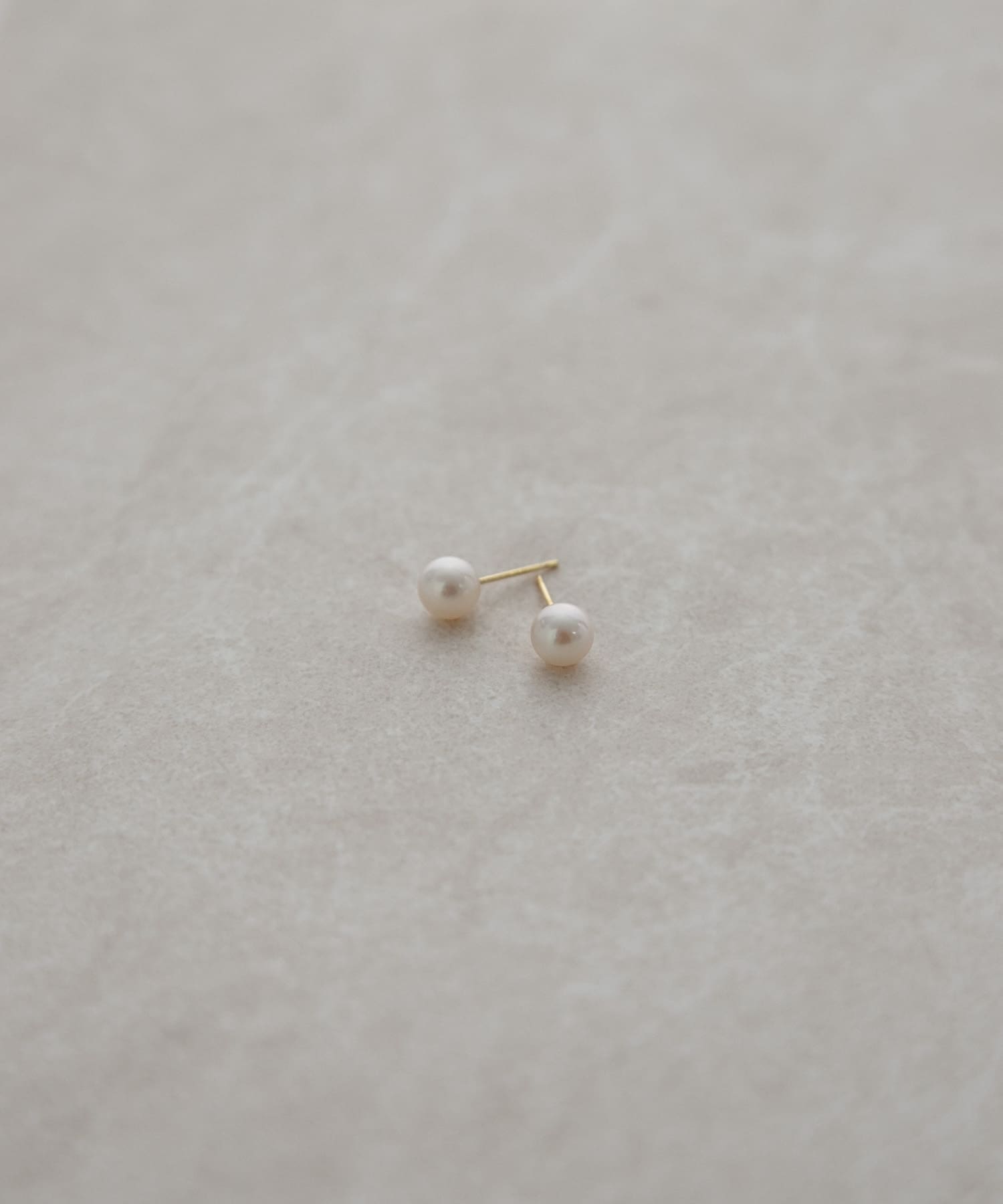 ff by decor urban research　アコヤパール5mmピアス