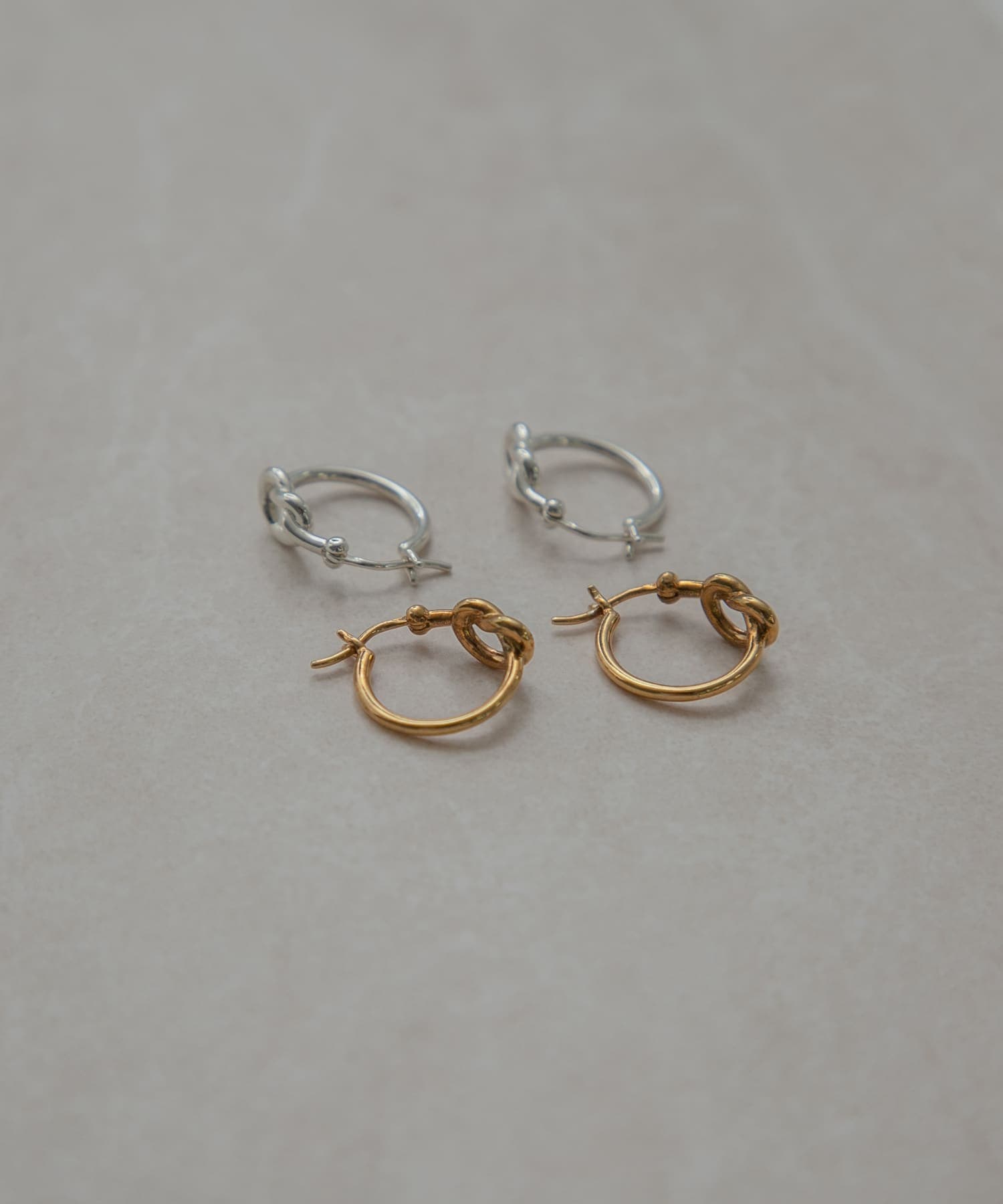 decor『デコール』　Ribbon Pierce S GOLD -