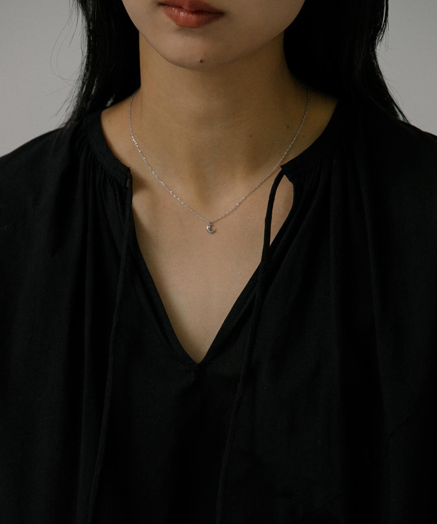 ff by decor urban research ムーンネックレスWG(- 10KWG