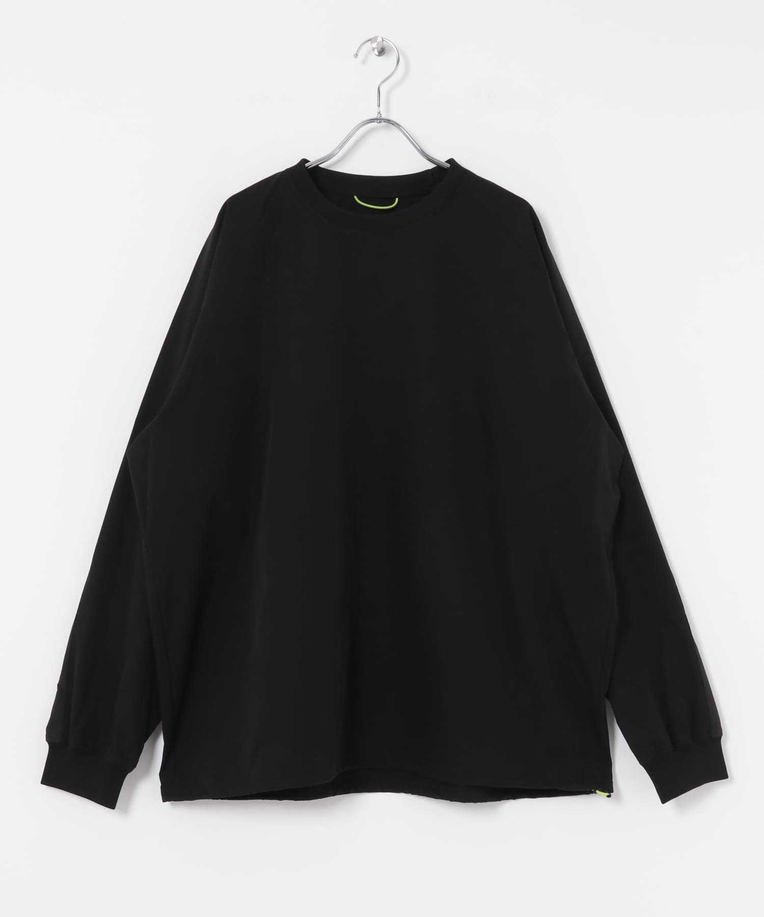 『UR TECH POLIsh POLI』thread by UR TECH LONG-SLEEVE BLACK M
