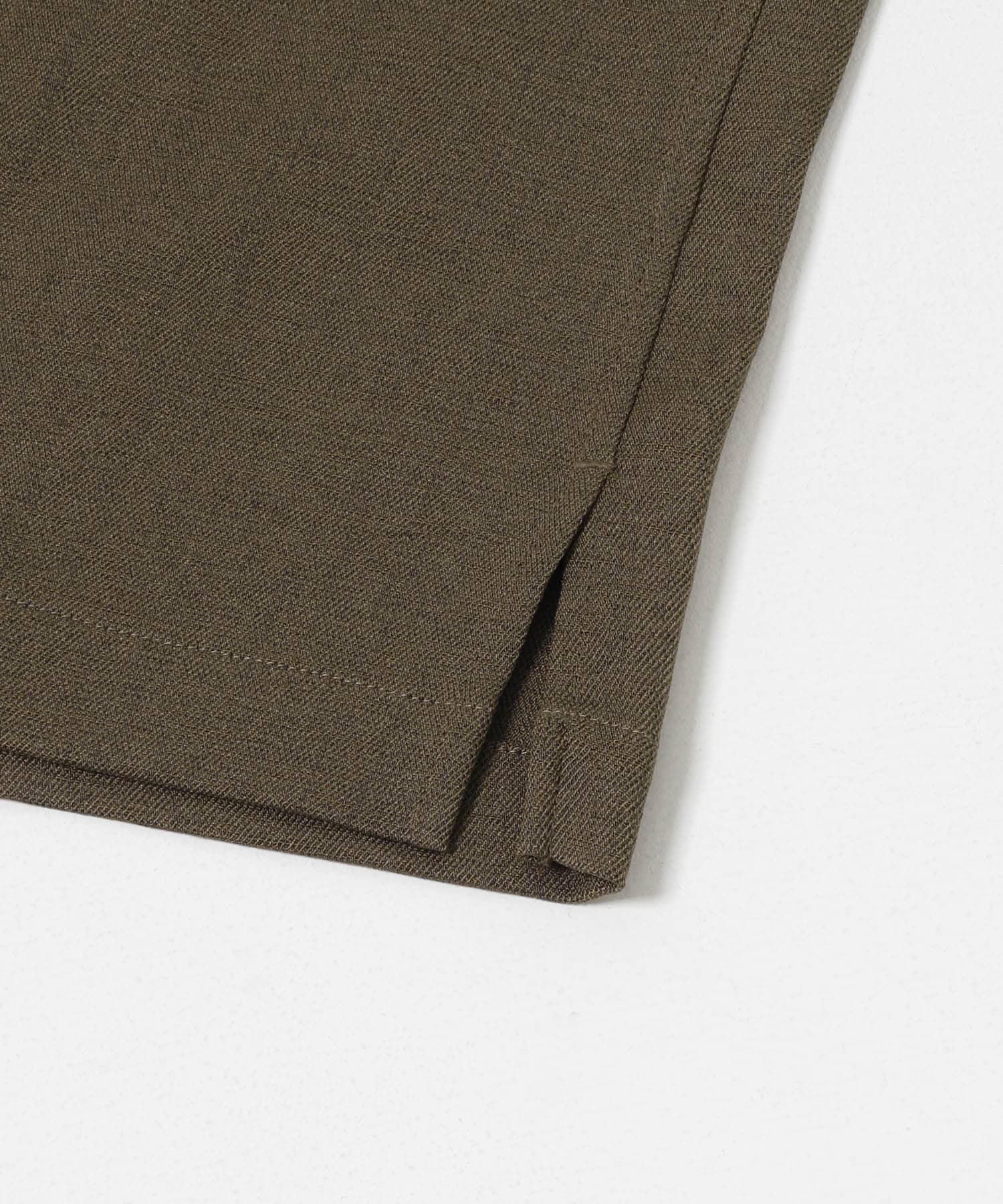 『UR TECH DRYLUXE』リネンライクショートスリーブシャツ BROWN M