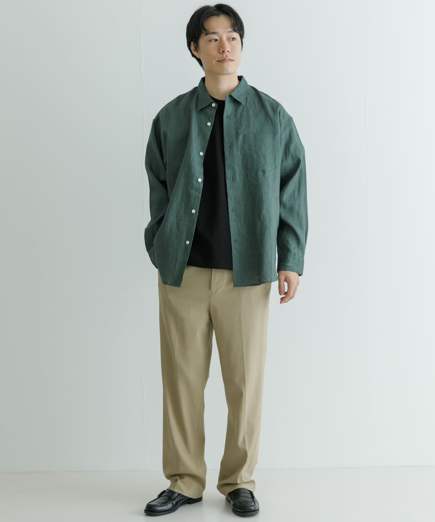 GREEN