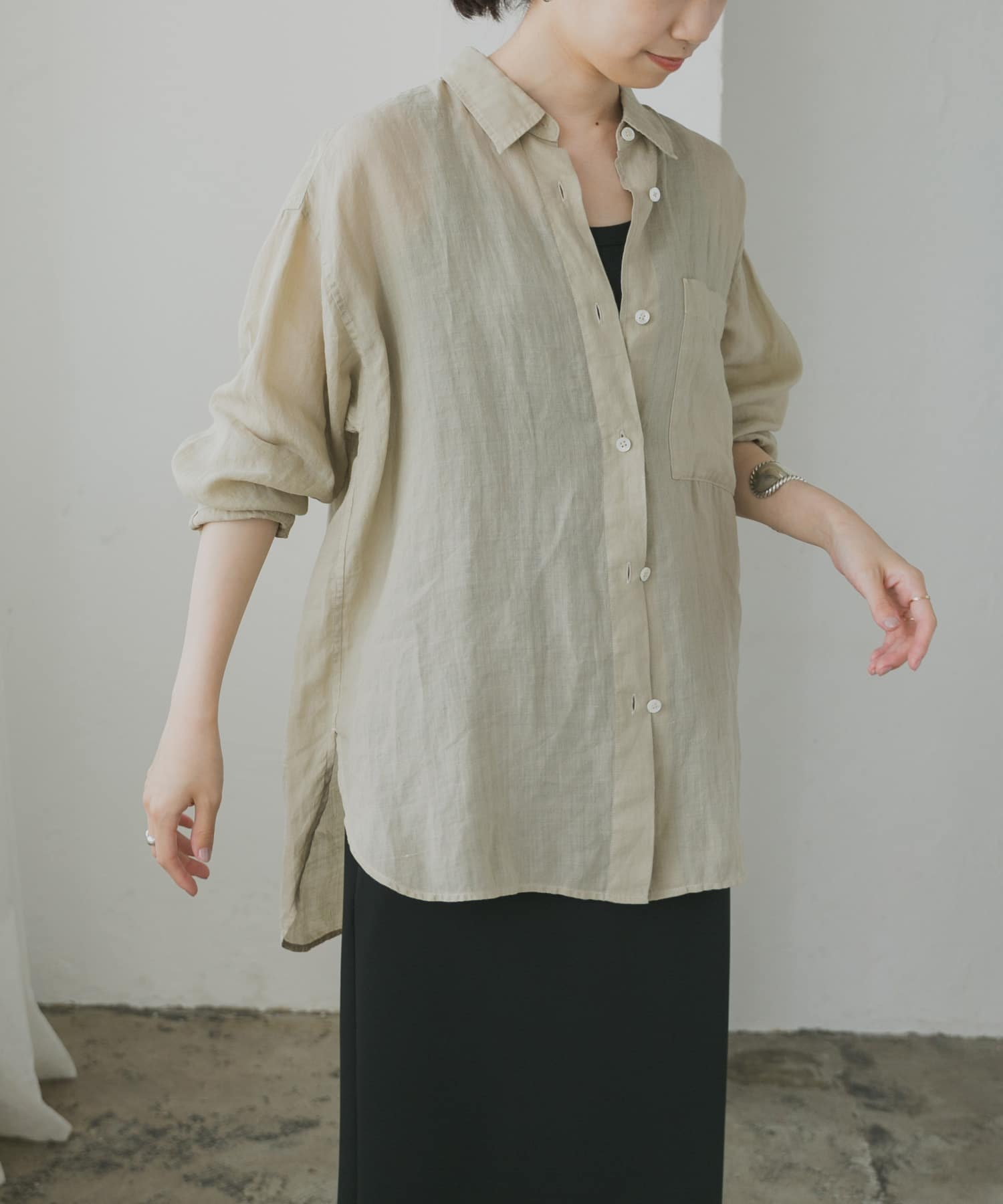 SAND BEIGE