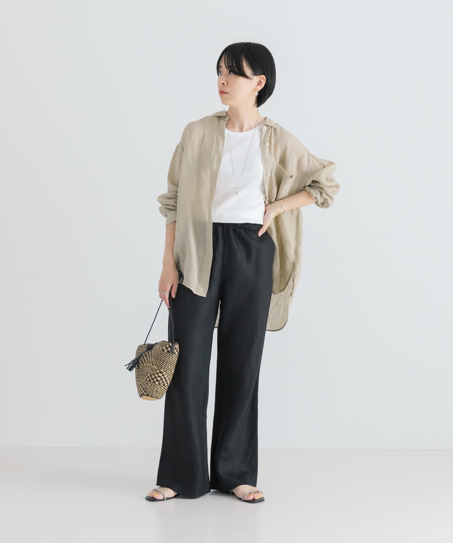 SAND BEIGE