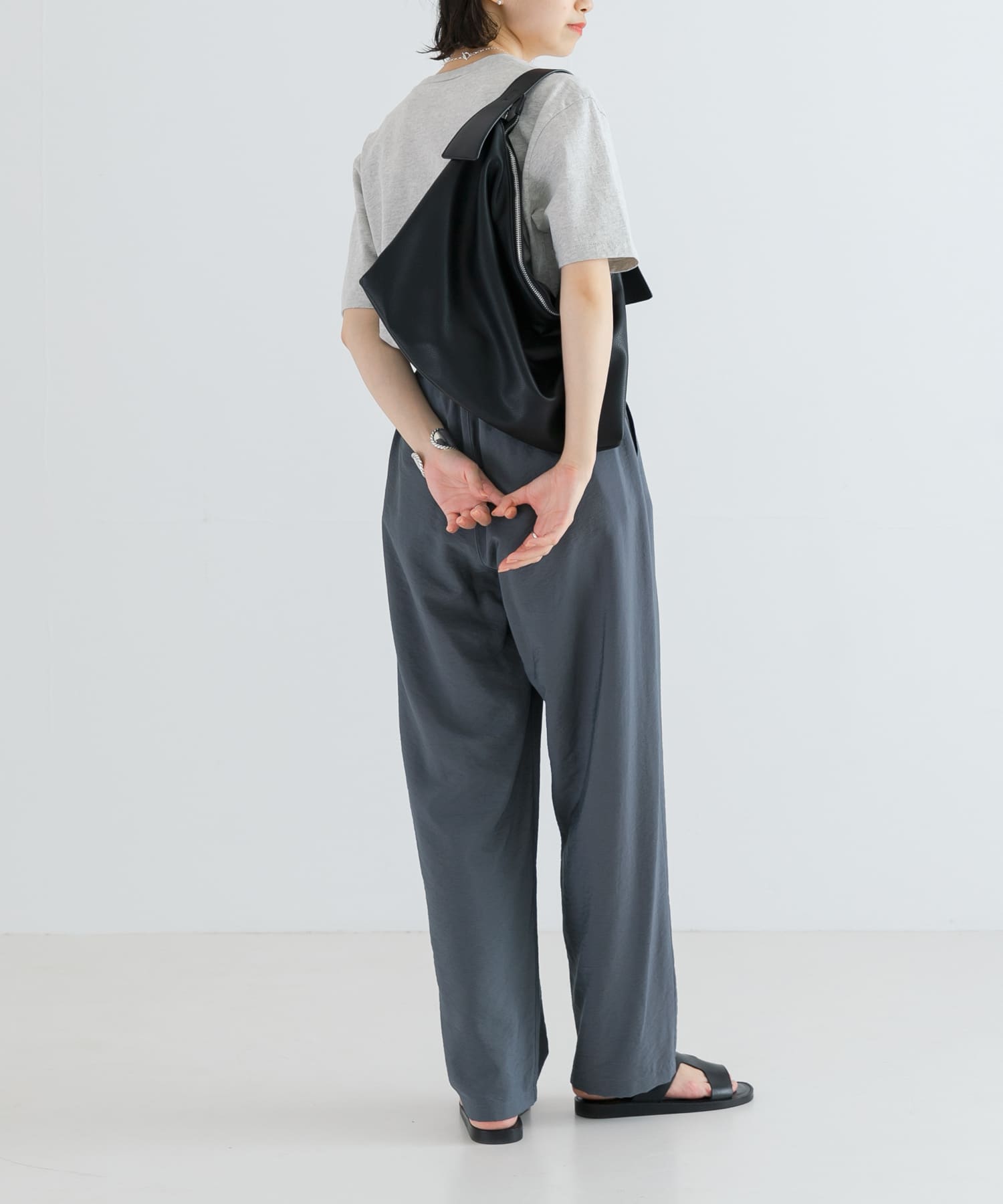 身長：161cm サイズ：36