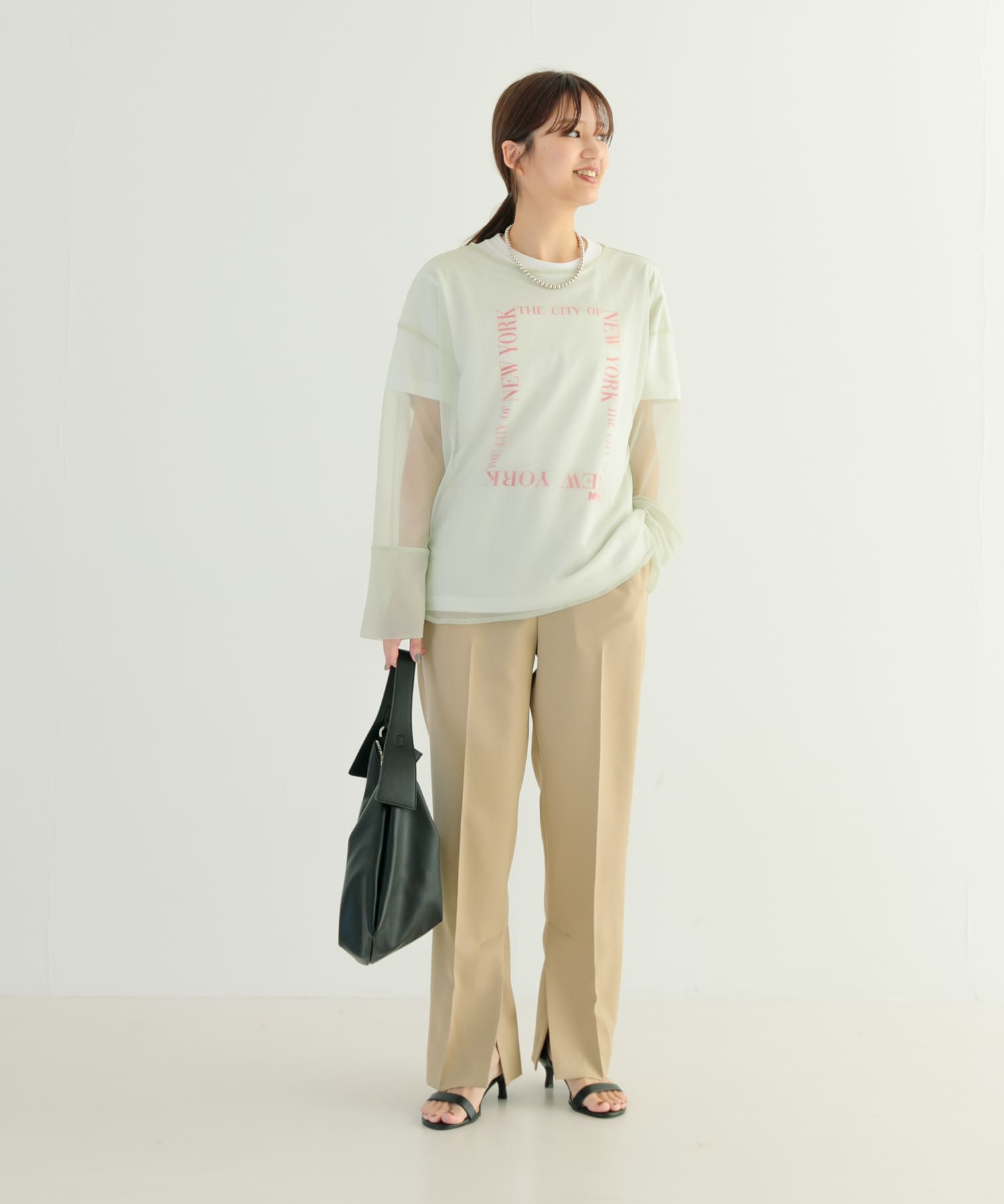 身長：163cm サイズ：38