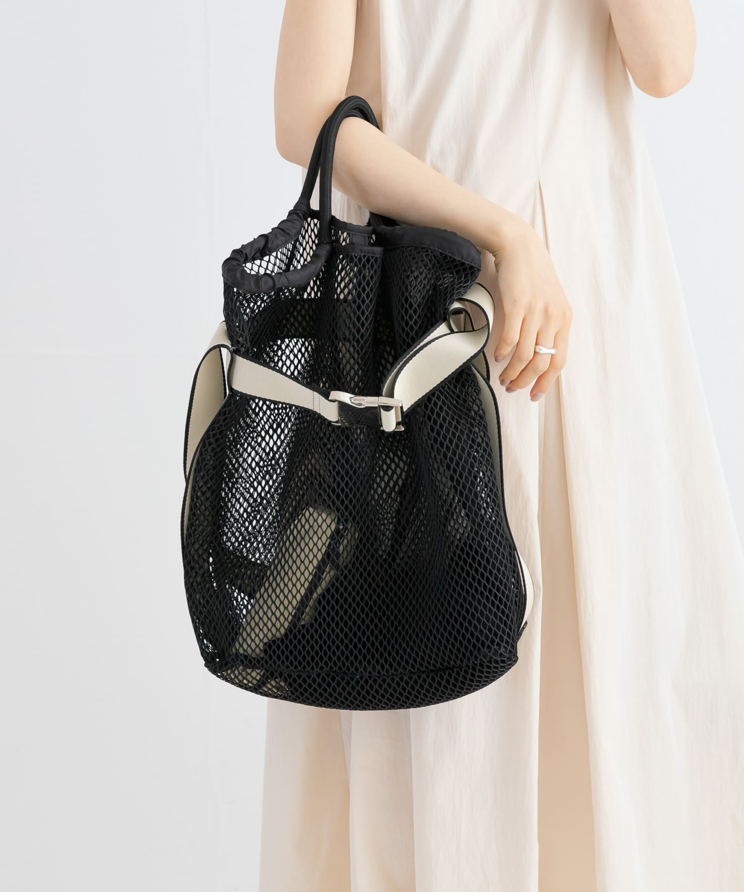 メッシュベルトトートバッグ BLACK -