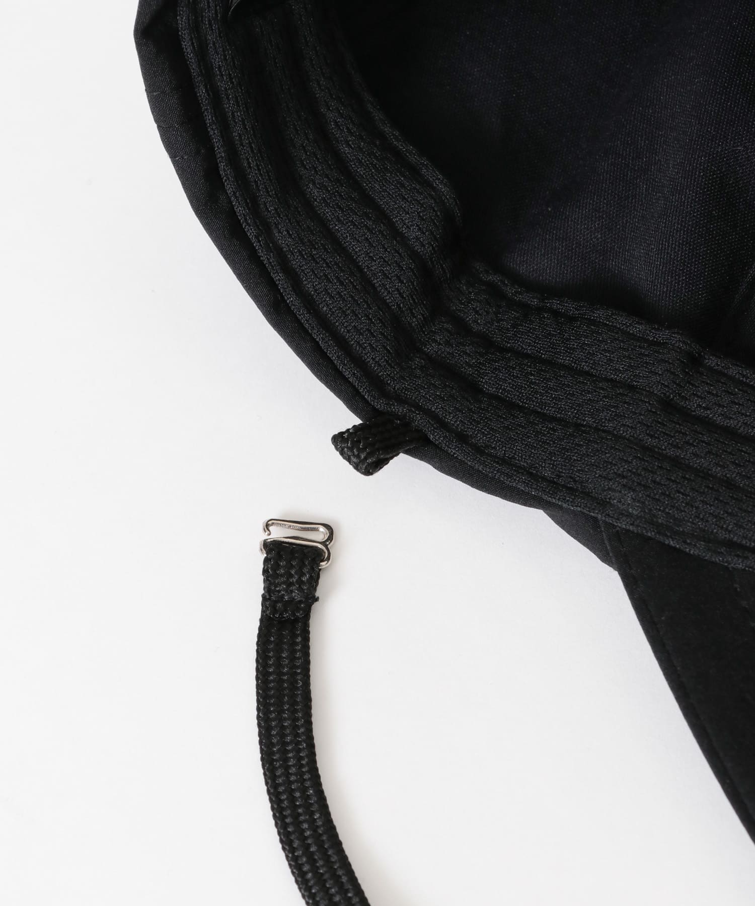 ナイロンコードCAP BLACK FREE