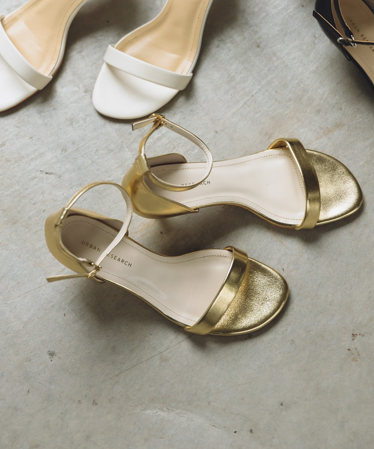 ストラップサンダル GOLD 36