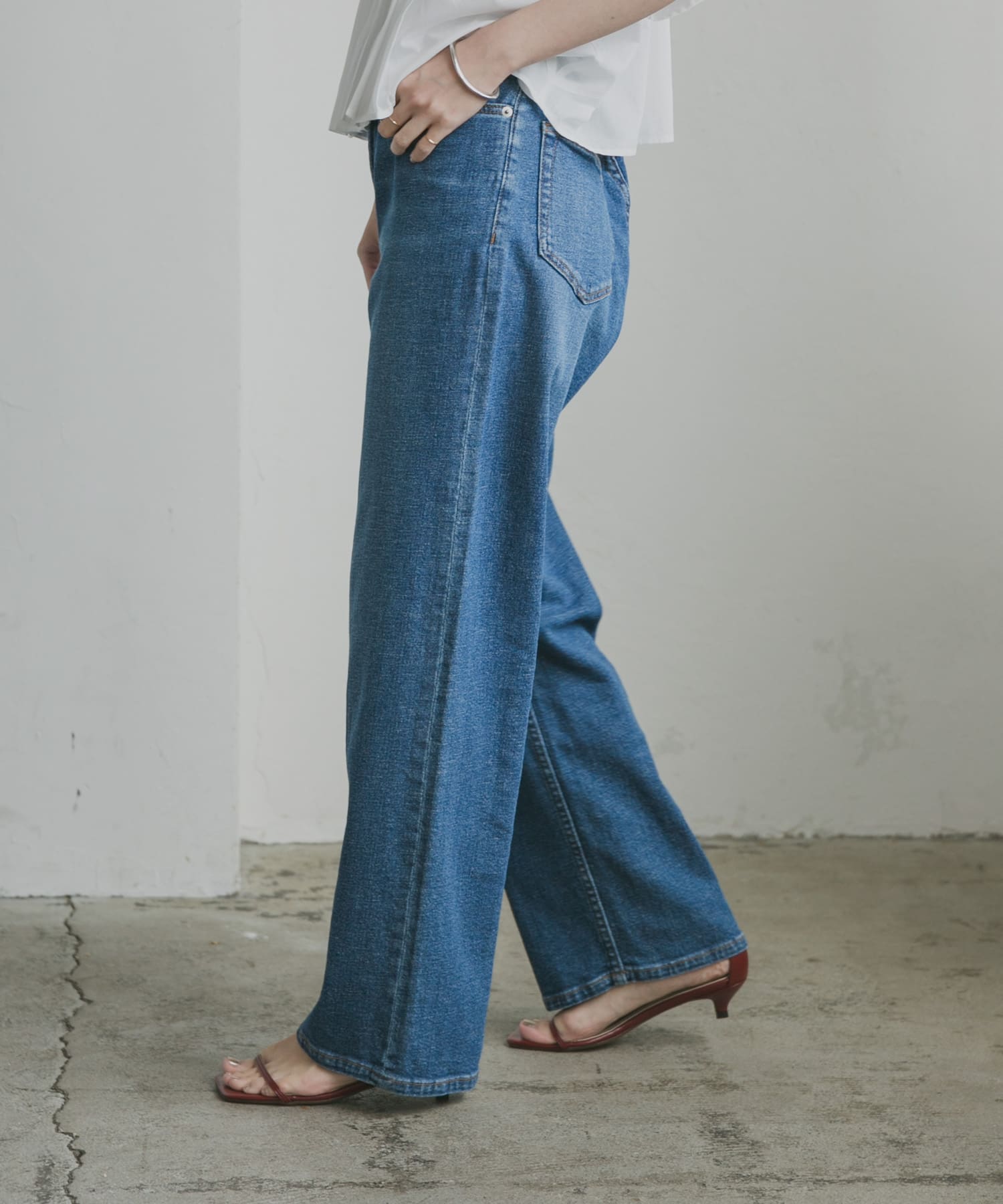 ナローストラップサンダル MAROON 36