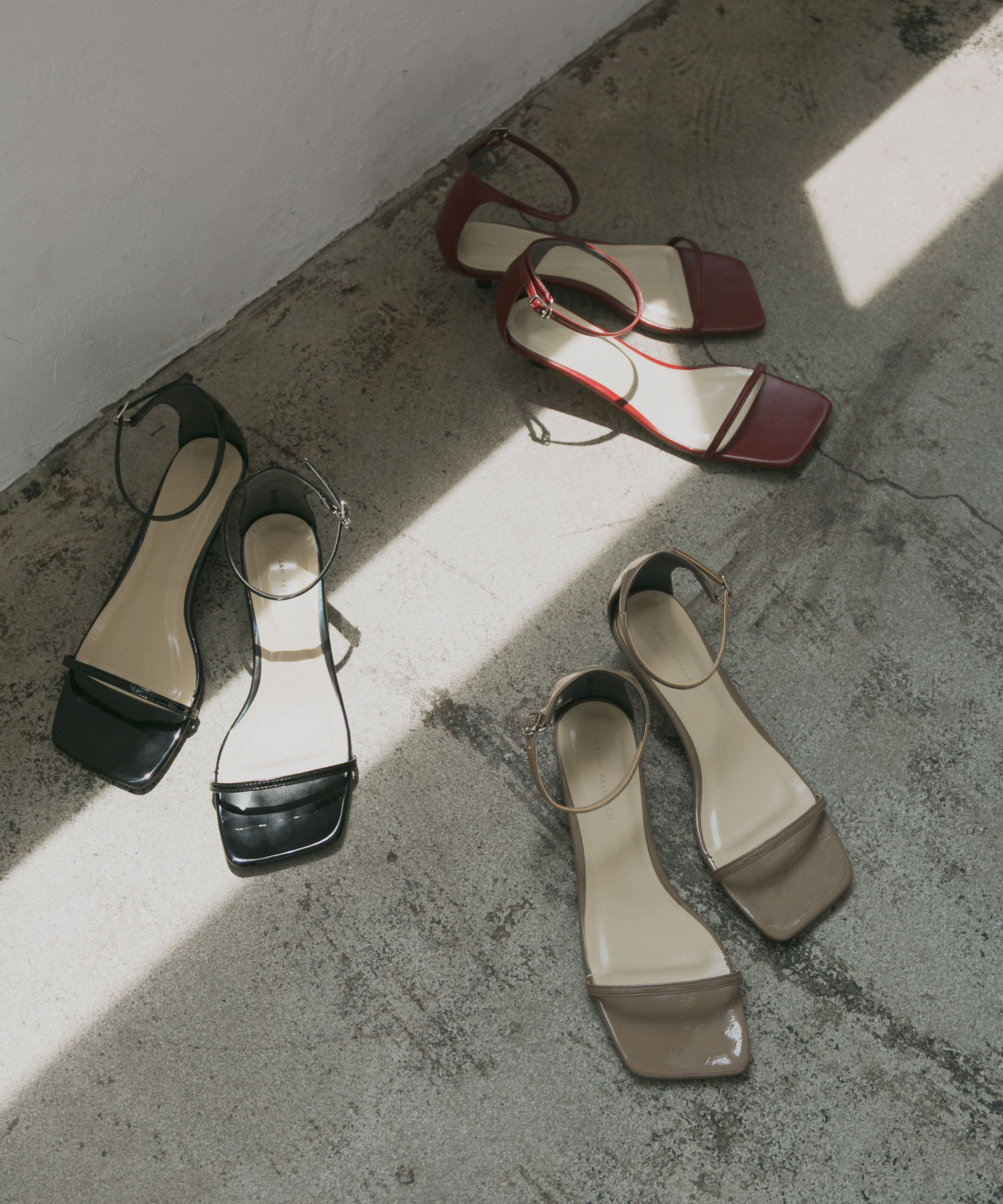 ナローストラップサンダル E.BLACK 36