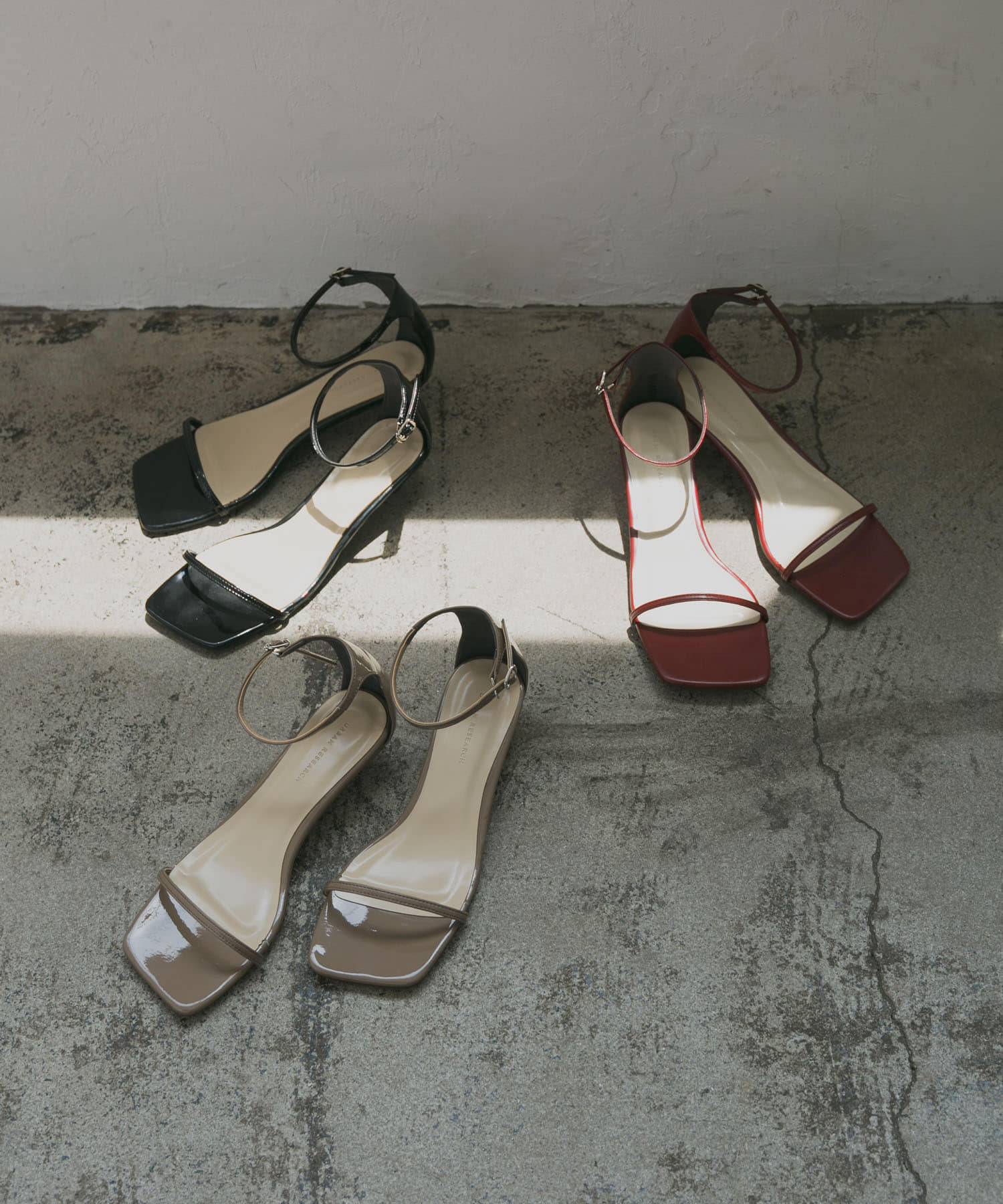 ナローストラップサンダル E.BLACK 36