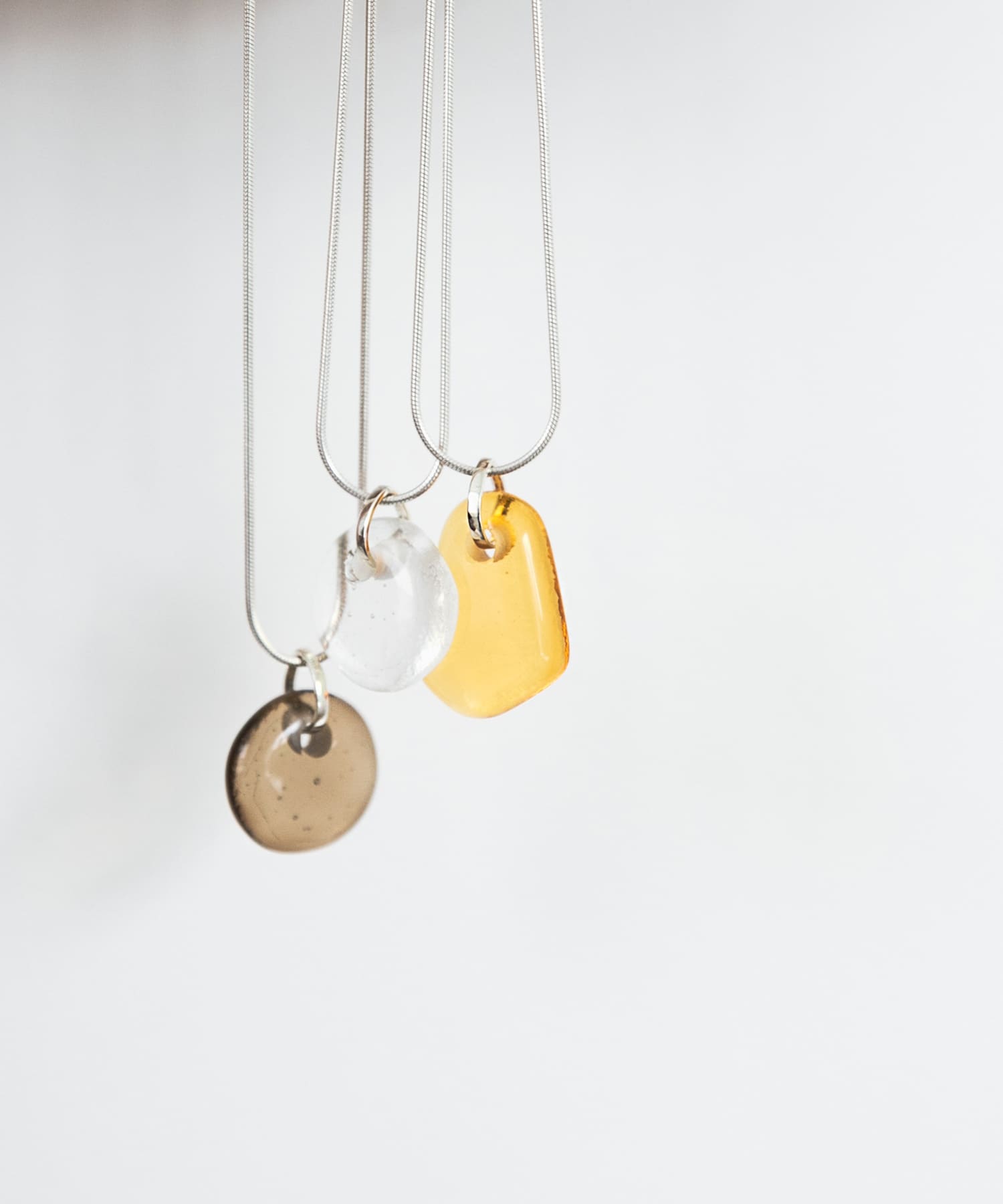 decor『デコール』　Rectangleglass Necklace YELLOW -