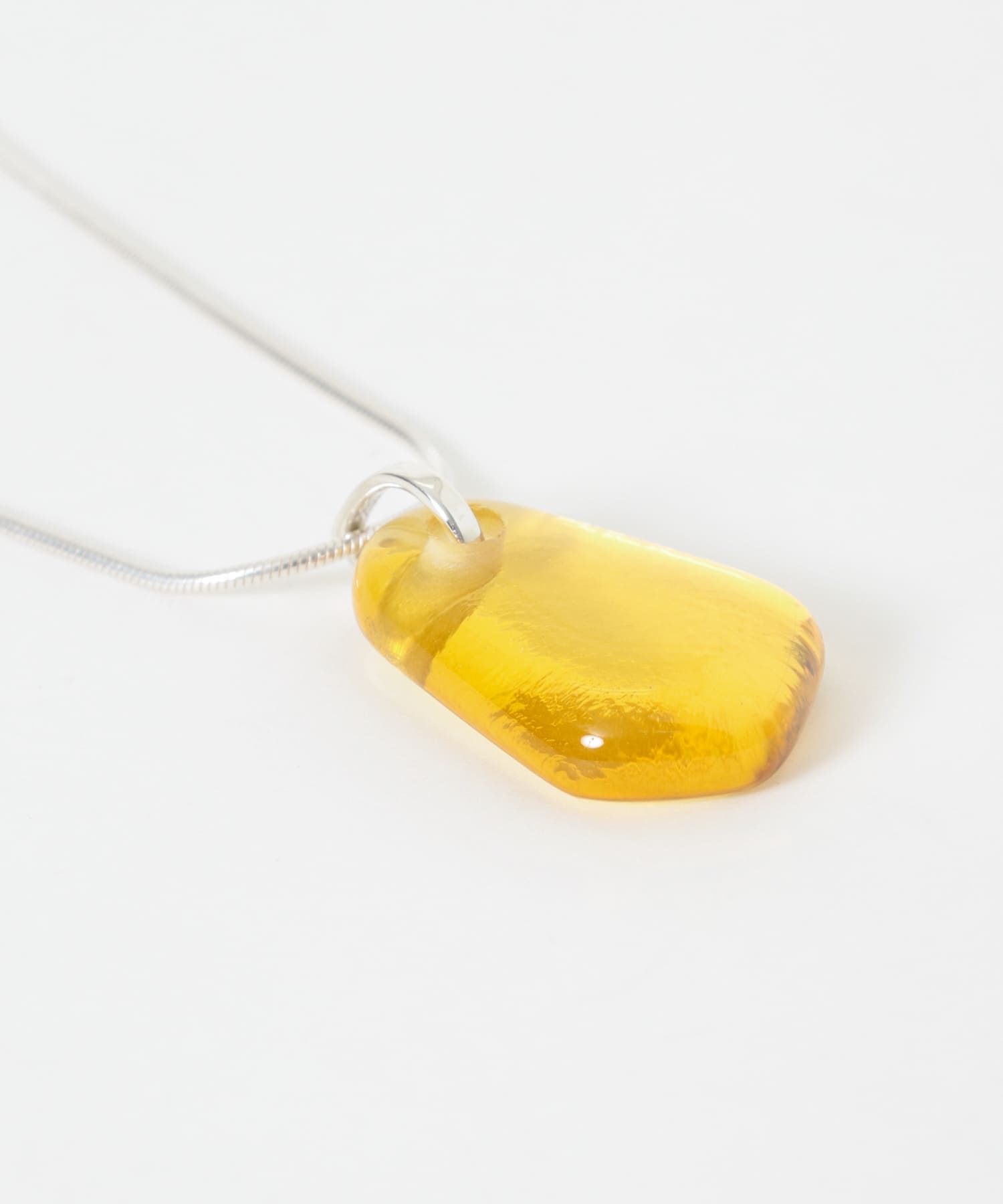 decor『デコール』　Rectangleglass Necklace YELLOW -