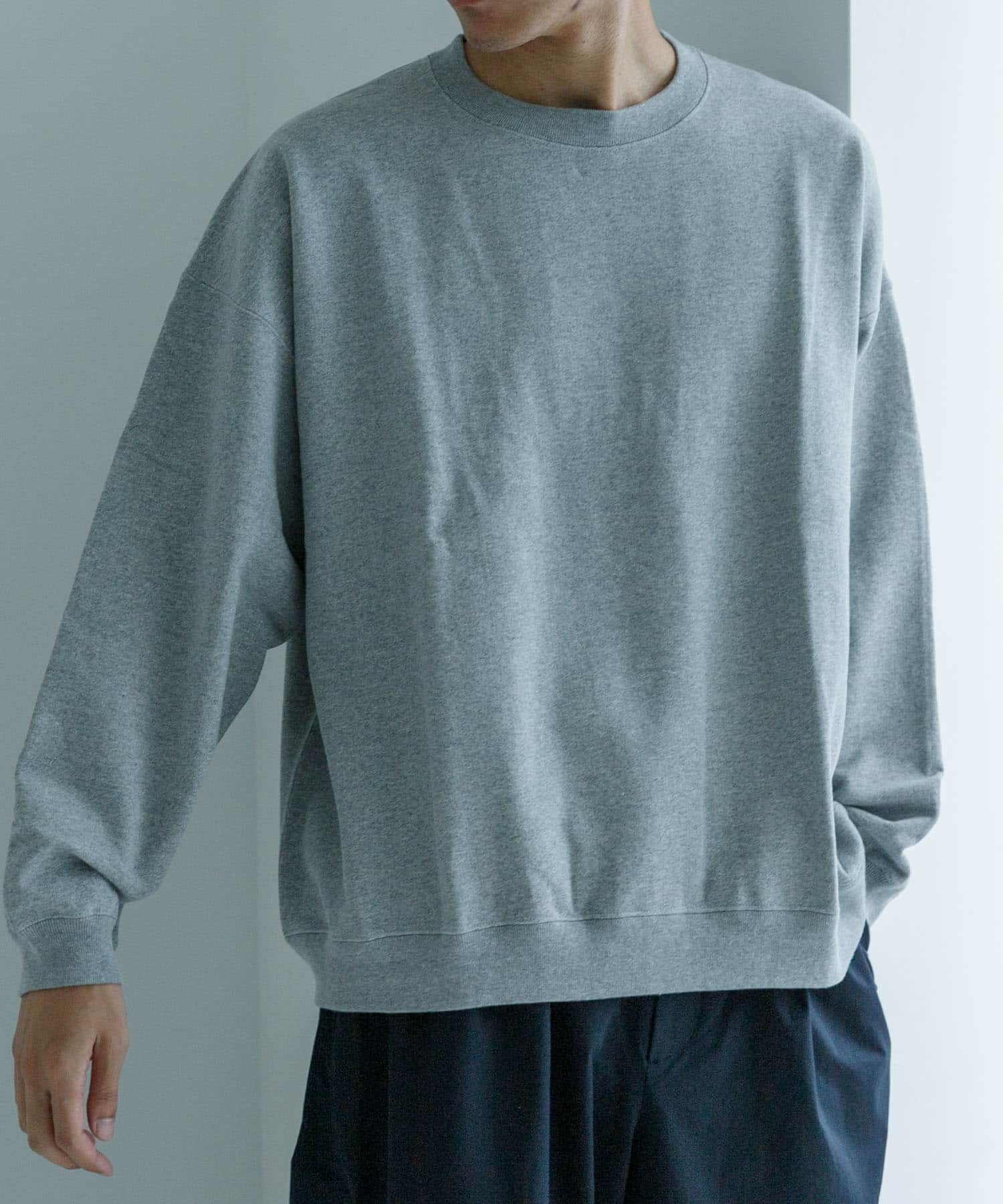 GRAY H