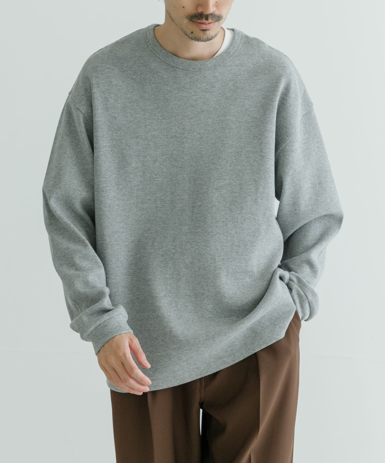 GRAY H