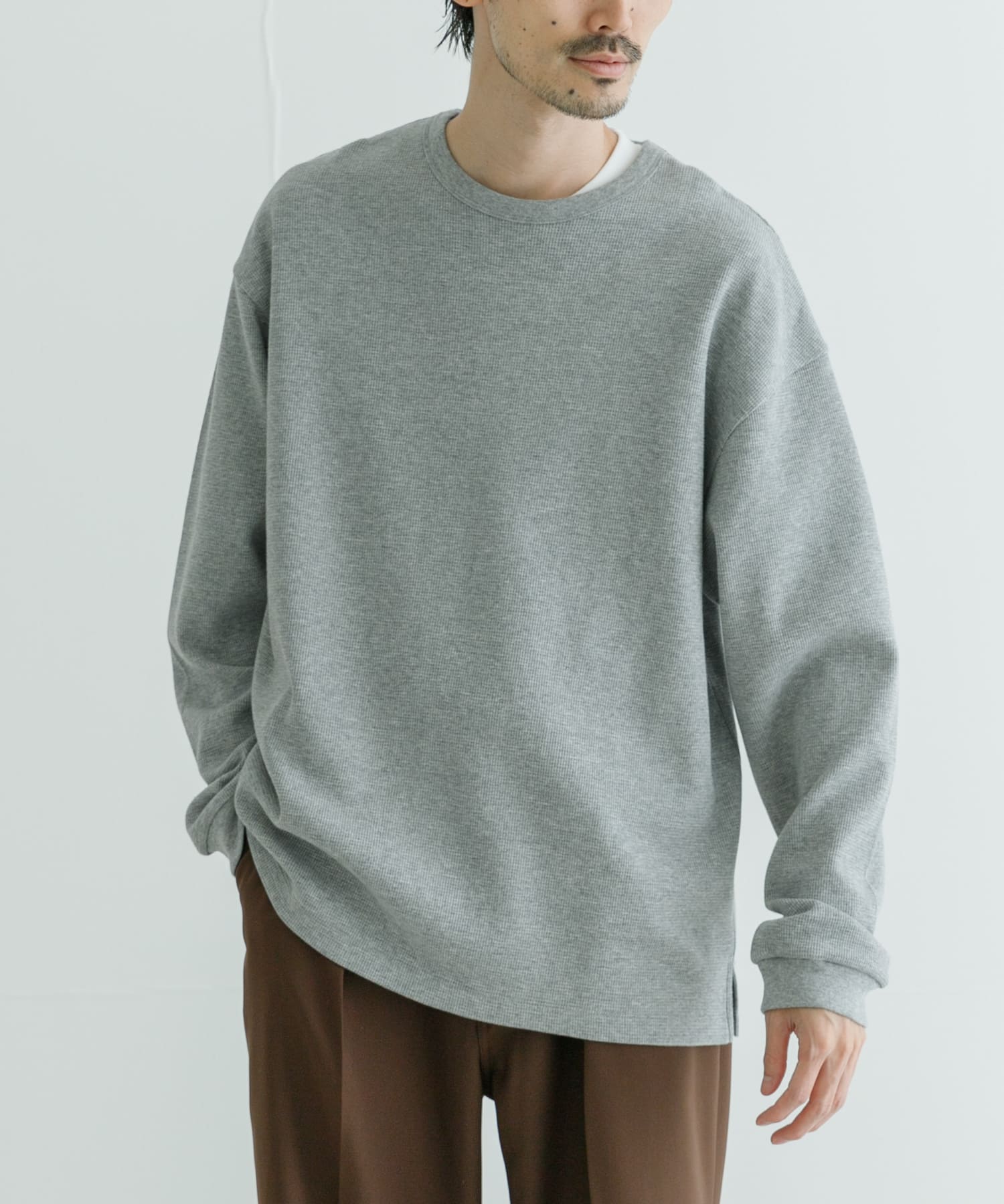 GRAY H