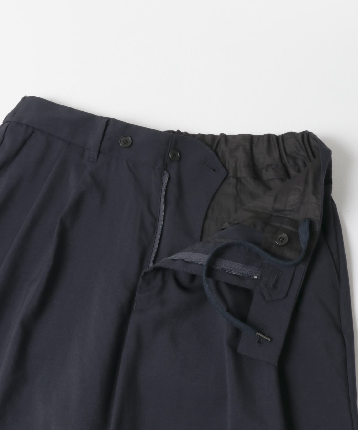 ハイカウントウールテーパードスラックス NAVY M