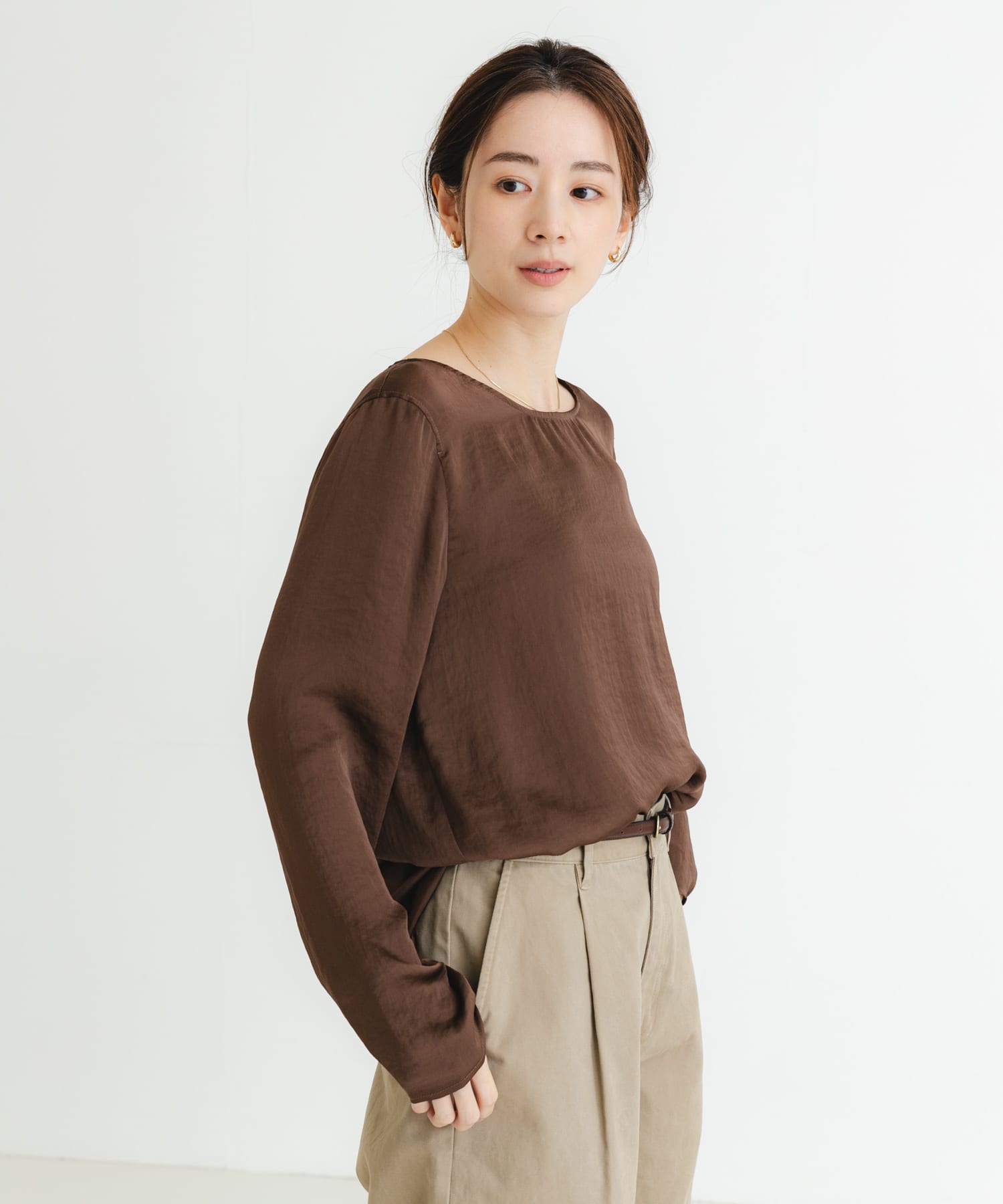 ヴィンテージサテンブラウス