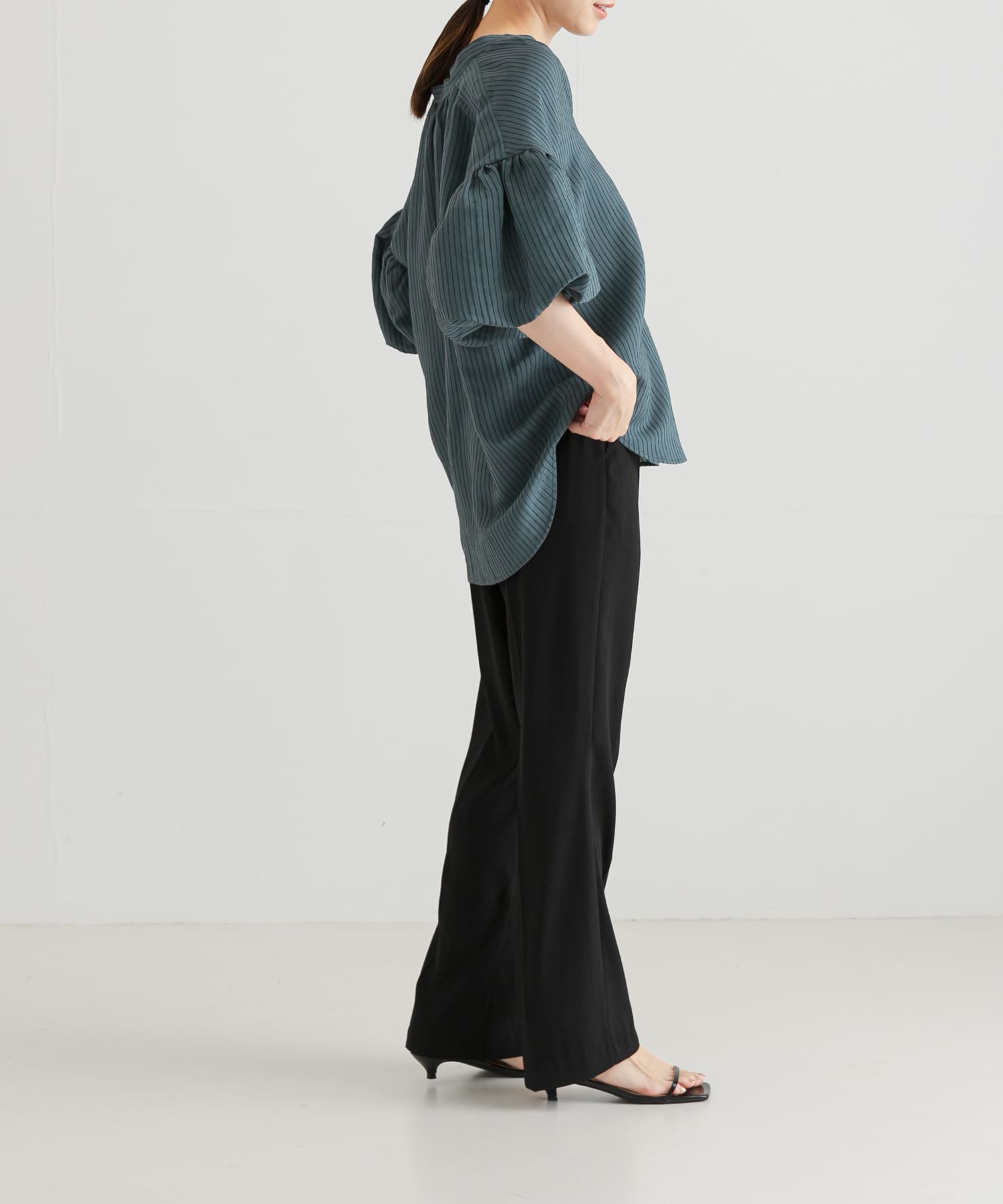 身長：162cm サイズ：38