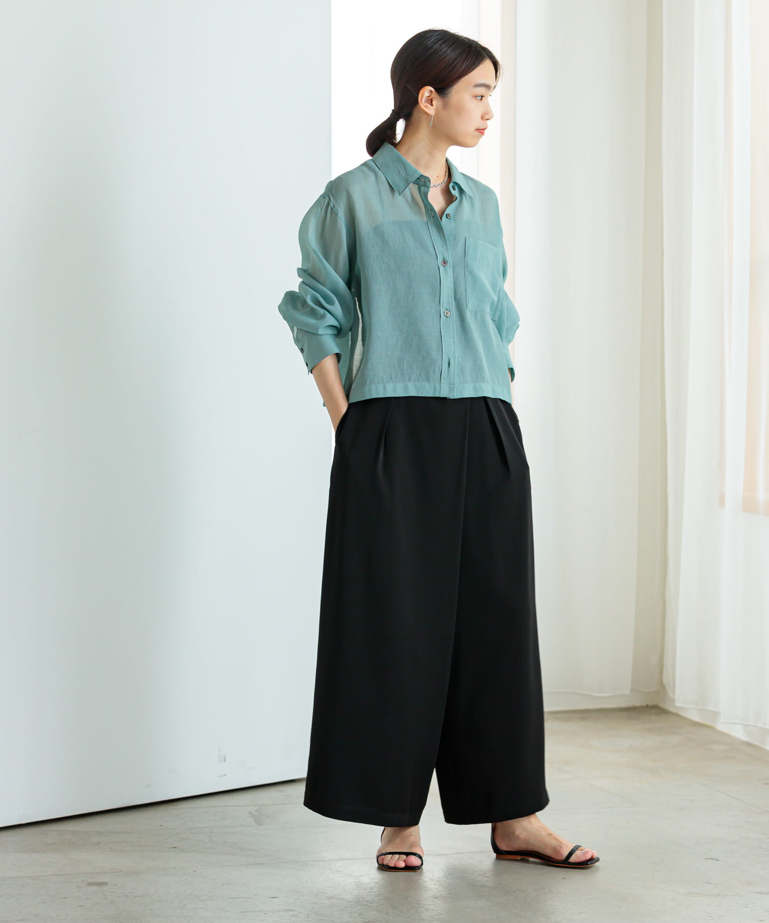 身長：161cm サイズ：38