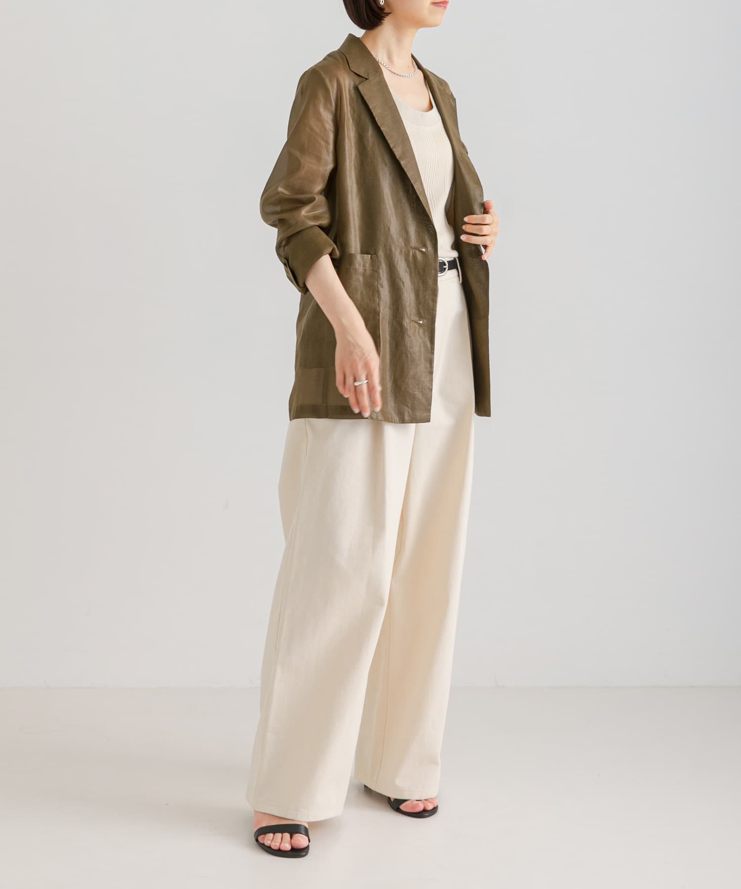 KHAKI