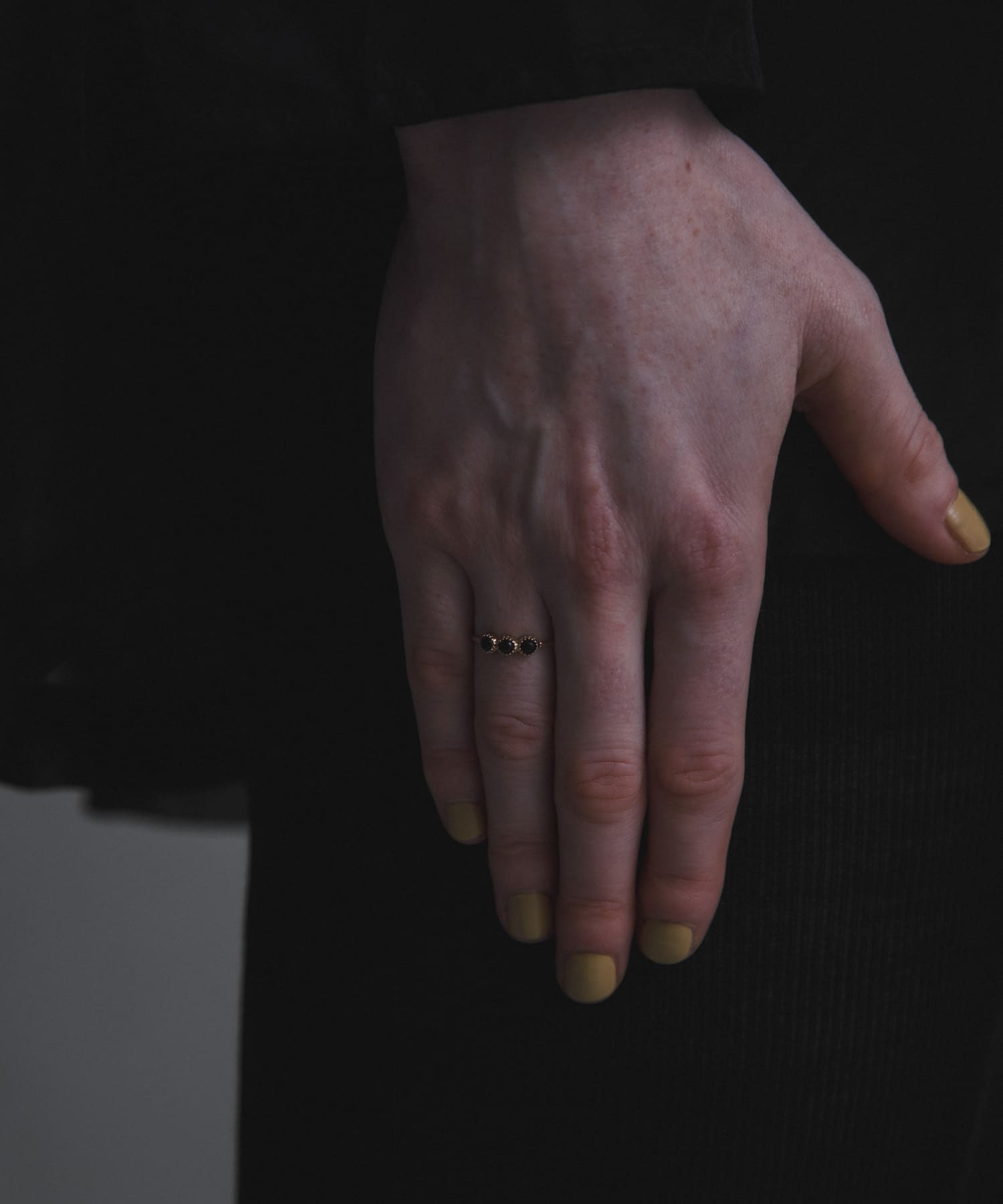 ff by decor urban research　three stone ring オニキス 9