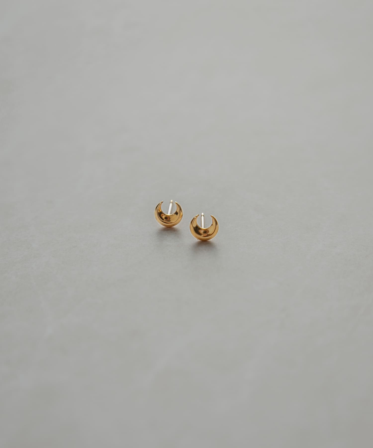 ff by decor urban research　ムーンピアス 10KYG -