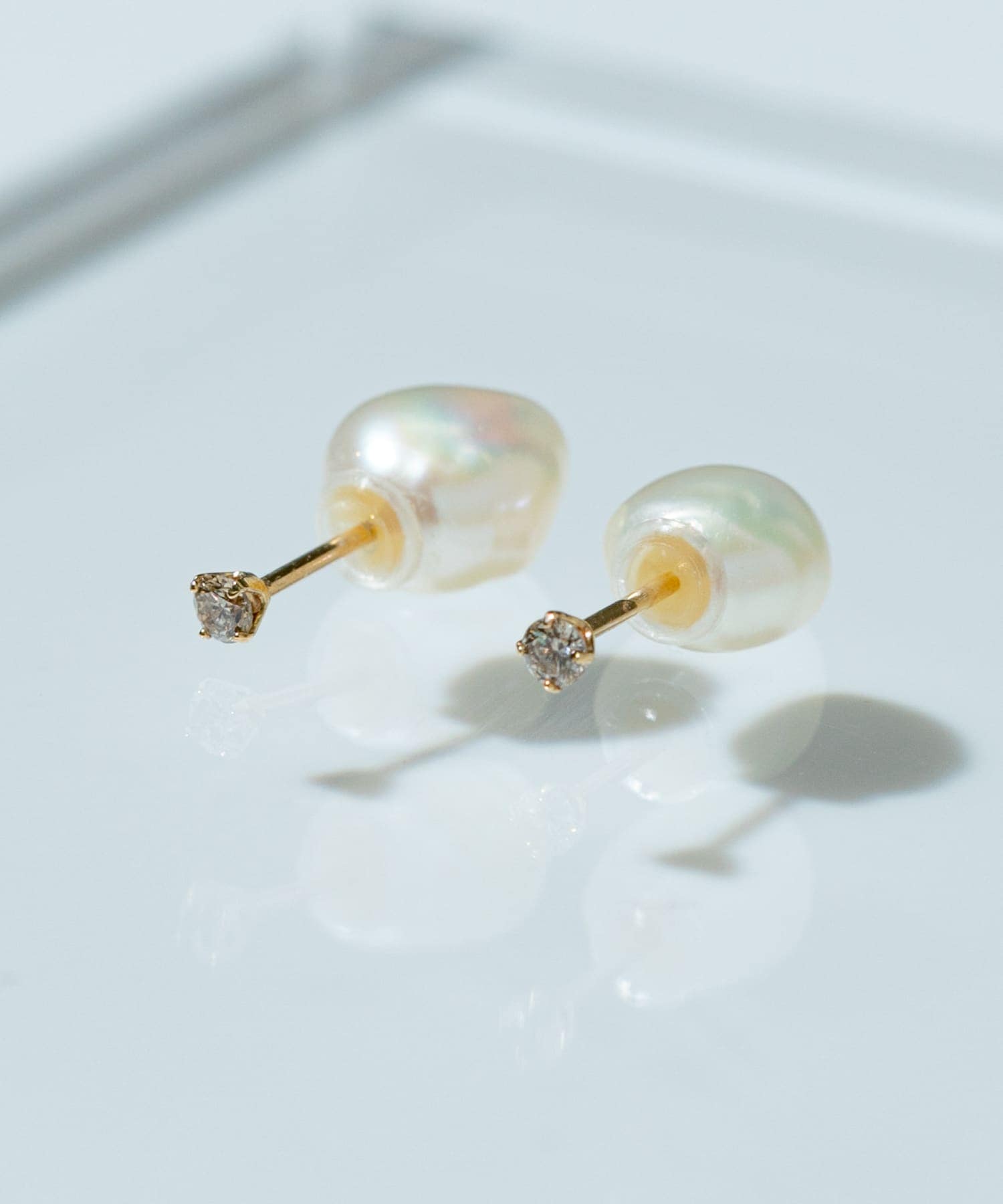 ff by decor urban research　dia pearl pierce 10KYG -