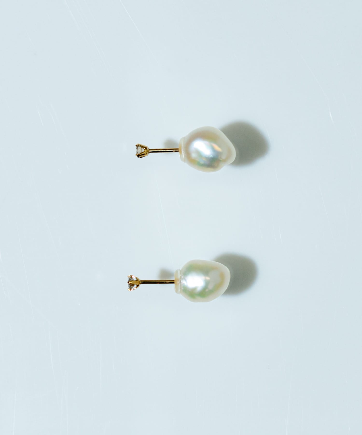 ff by decor urban research　dia pearl pierce 10KYG -