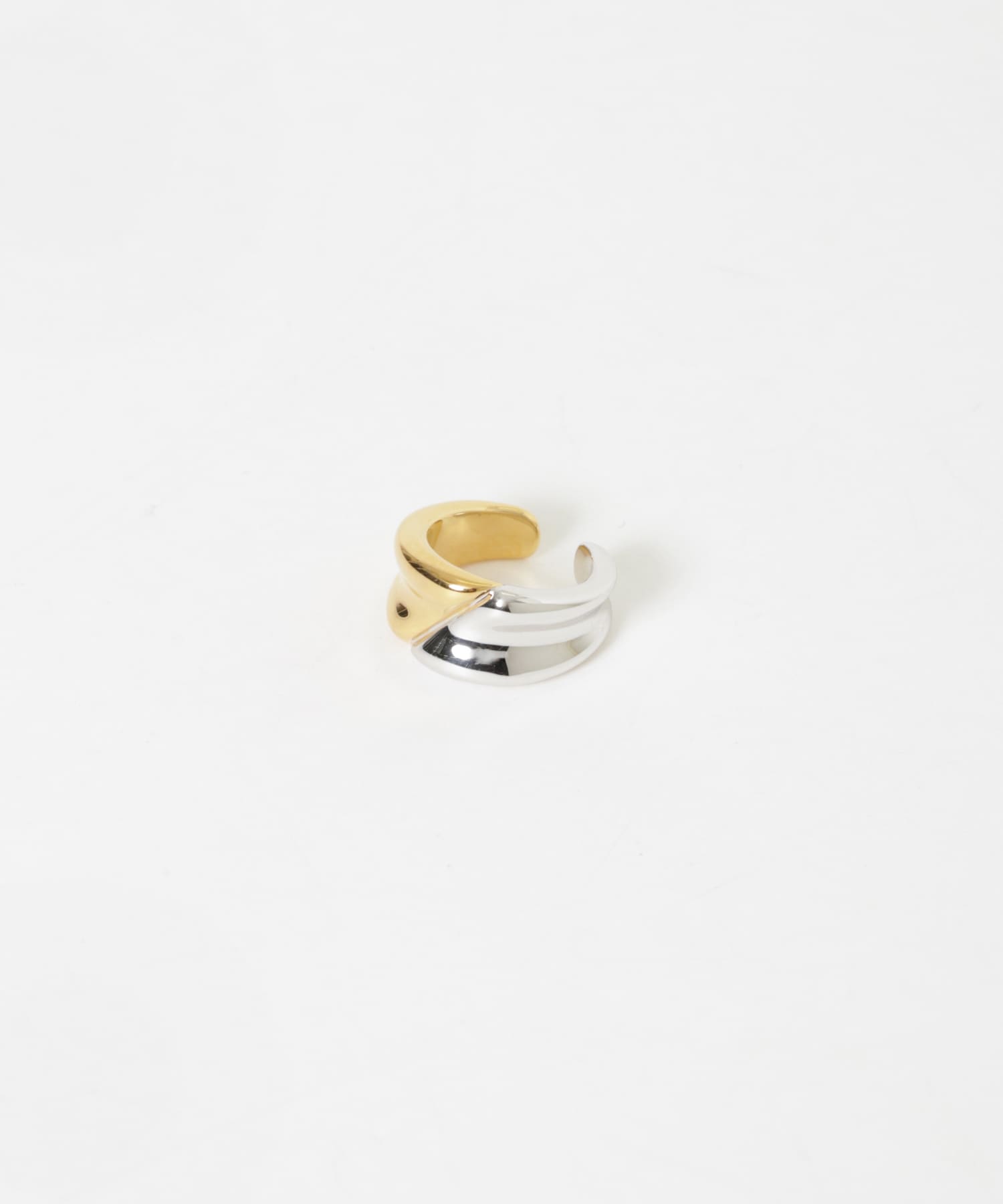 decor『デコール』　2色のイヤカフ Gld/Slv -