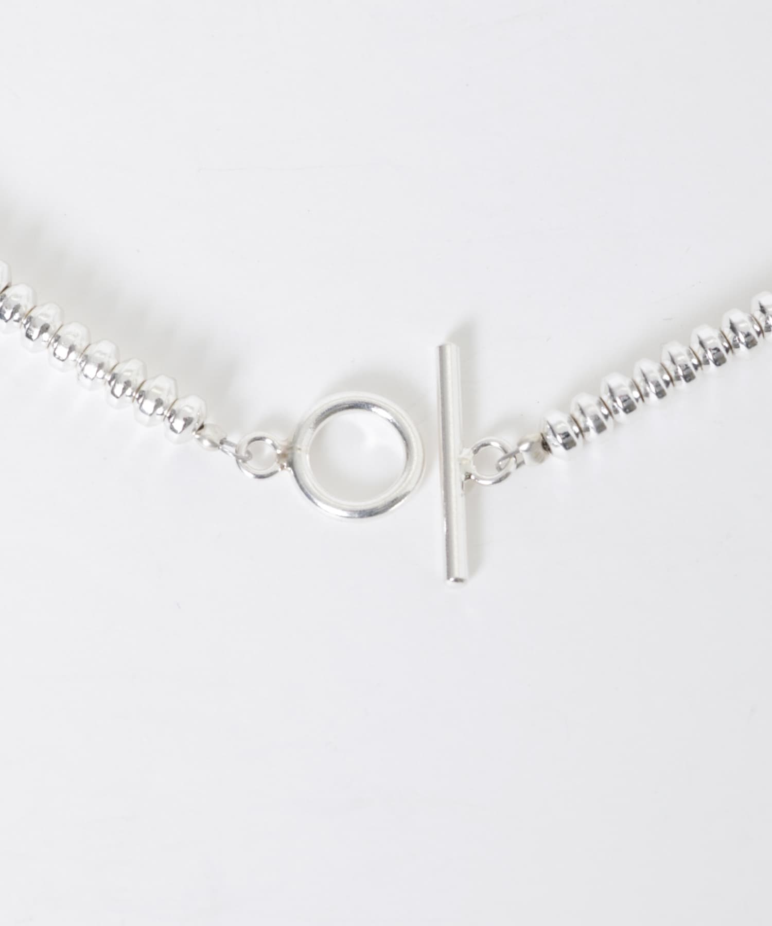 decor『デコール』　Hematite dot Choker SILVER -