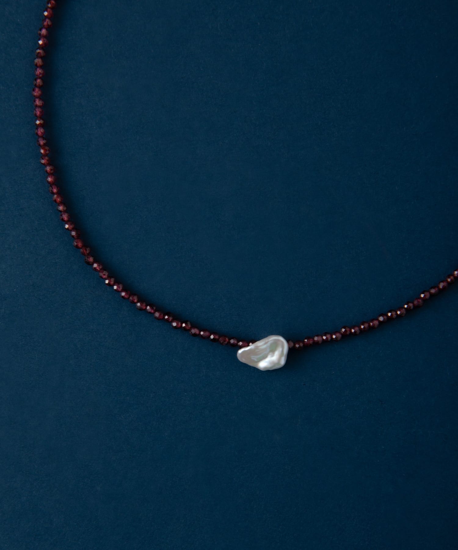 ff by decor urban research　Stone choker ガーネット -
