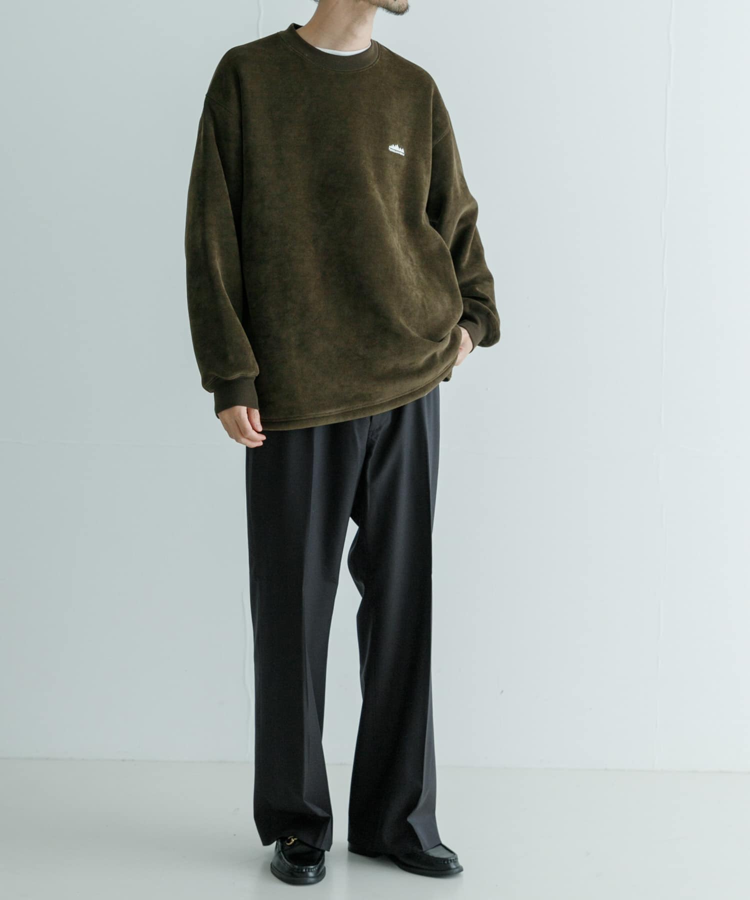 KHAKI