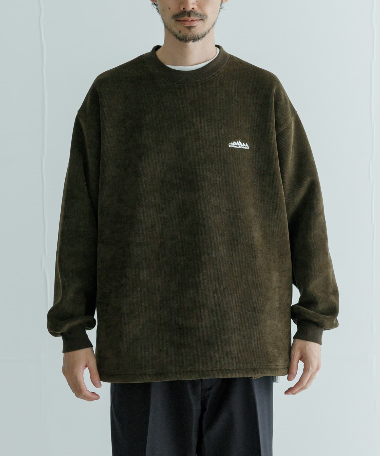 KHAKI