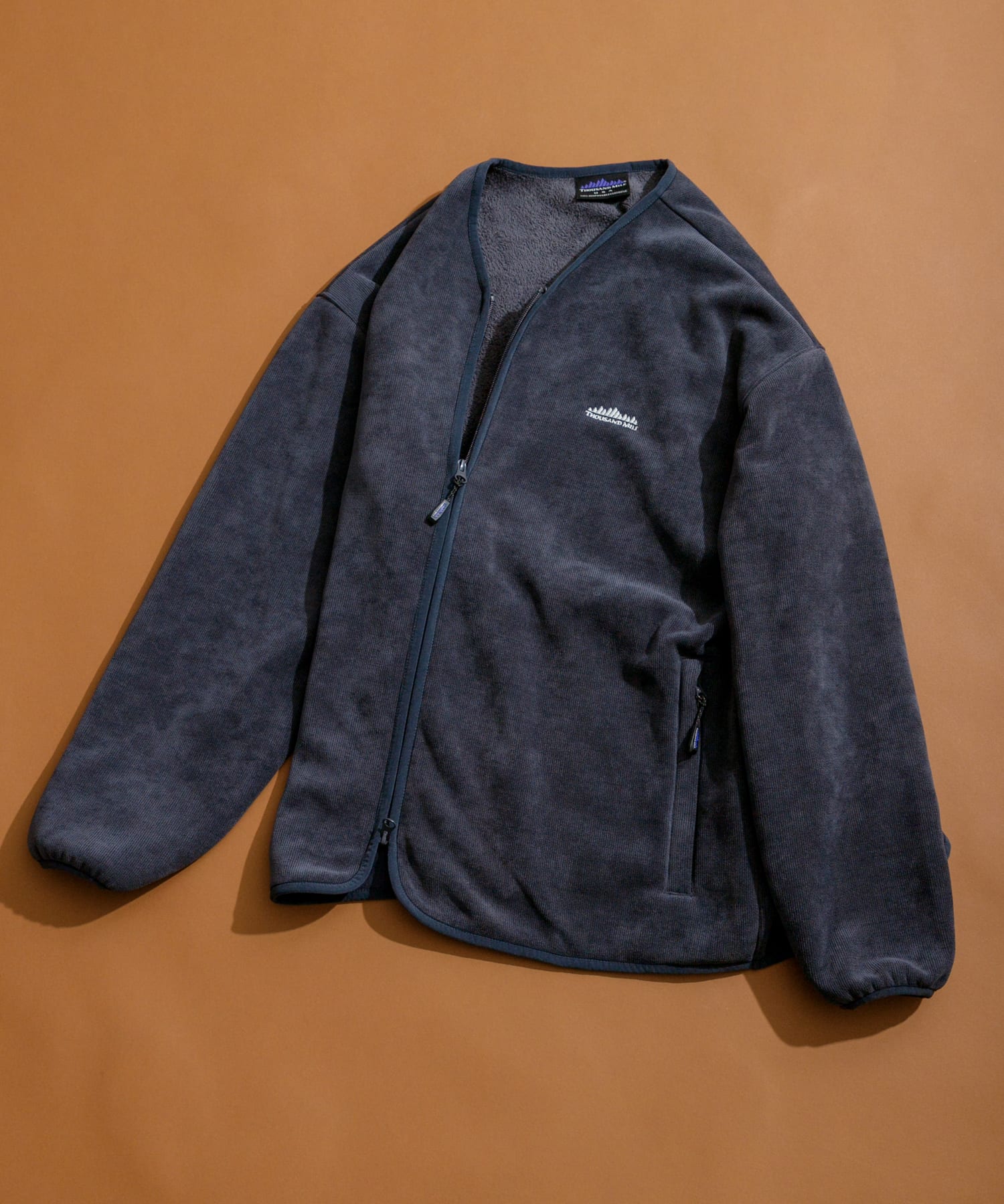 『別注』THOUSAND MILE×URBAN RESEARCH　ニットフリースカーディガン CHARCOAL L