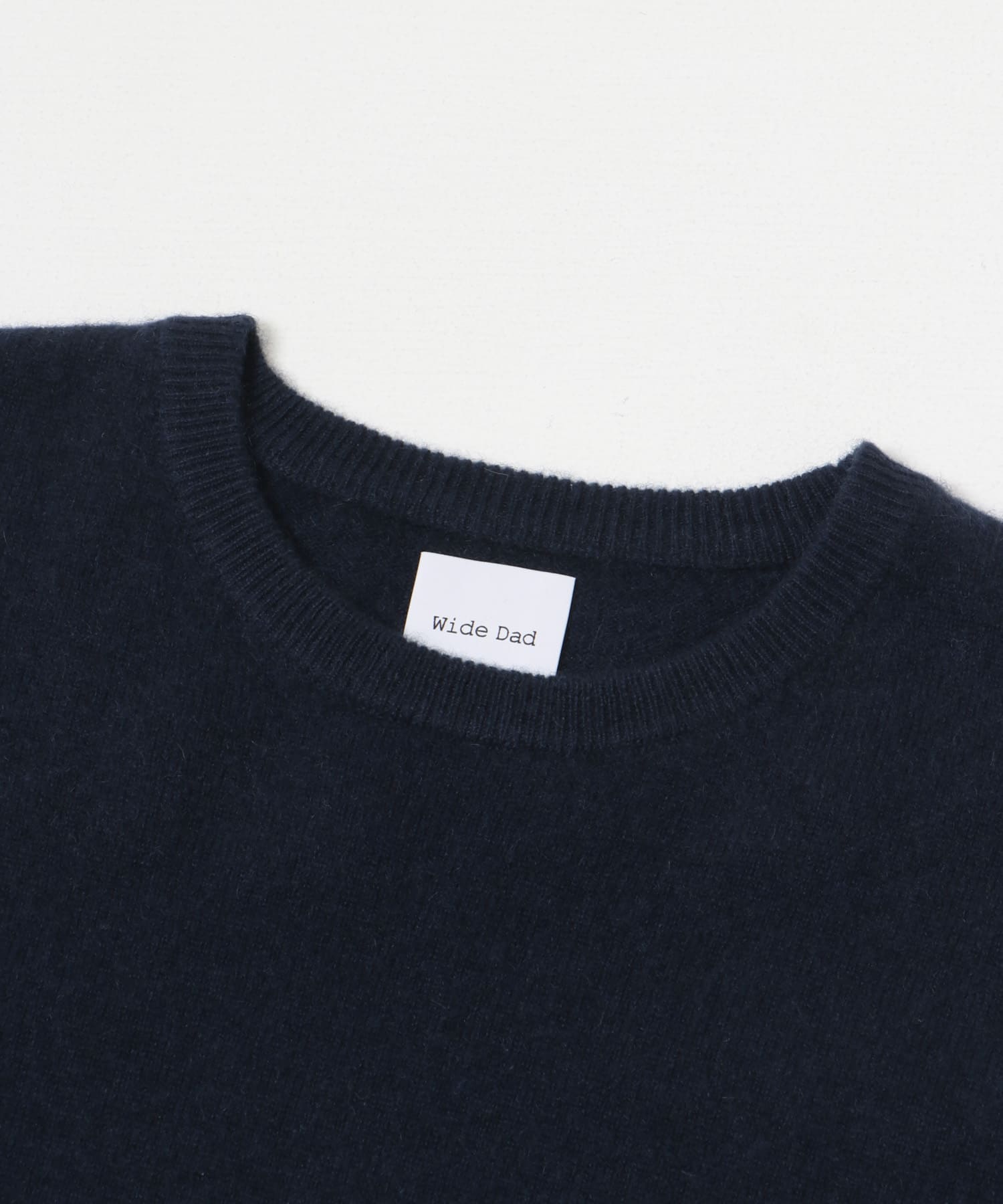 SUPER WIDE CASHMERE CREW NECK NAVY 1