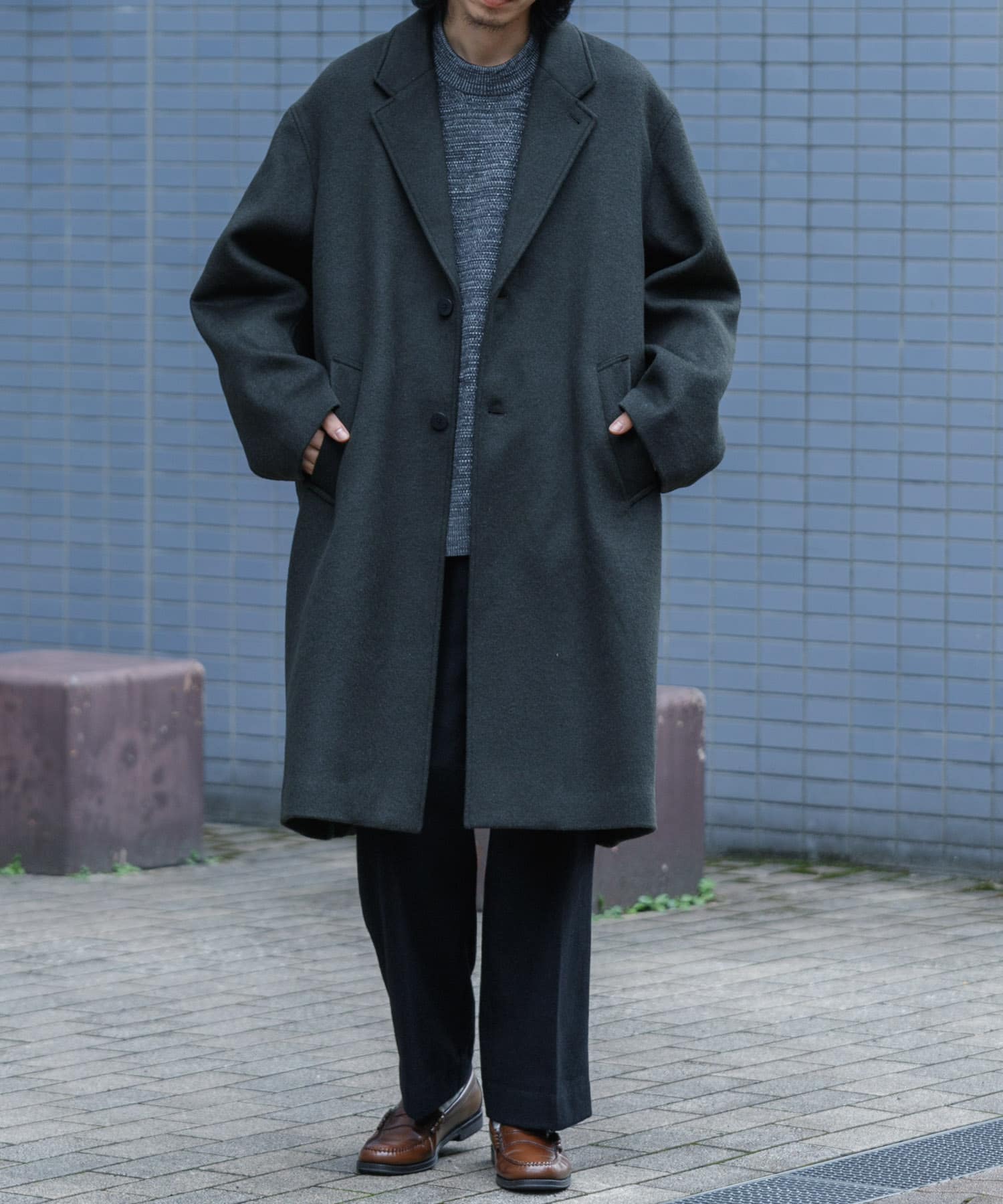 KHAKI
