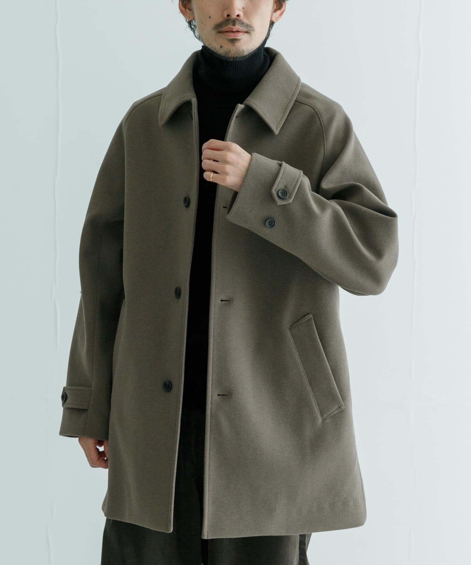TAUPE