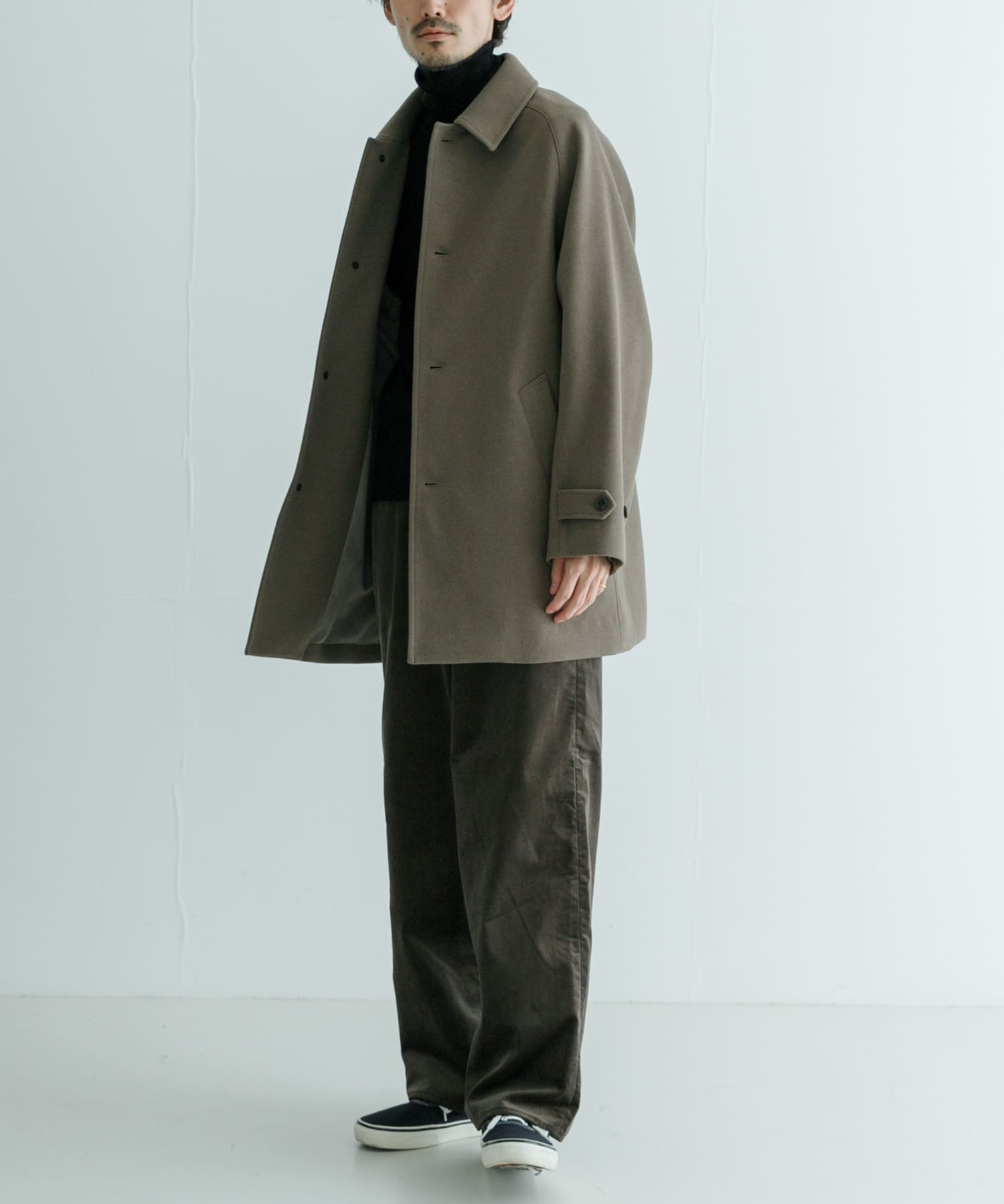 TAUPE