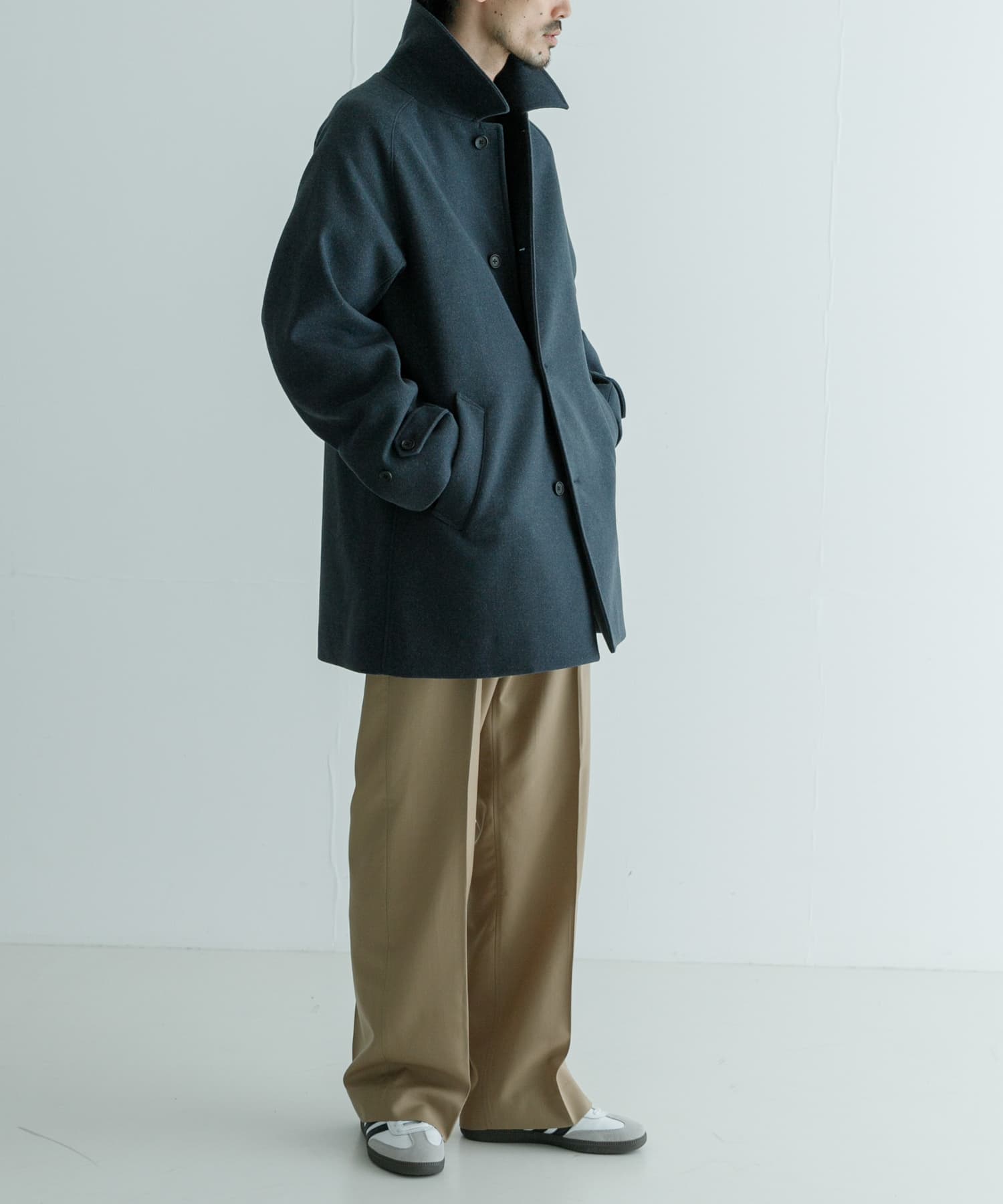 BLUE GRAY