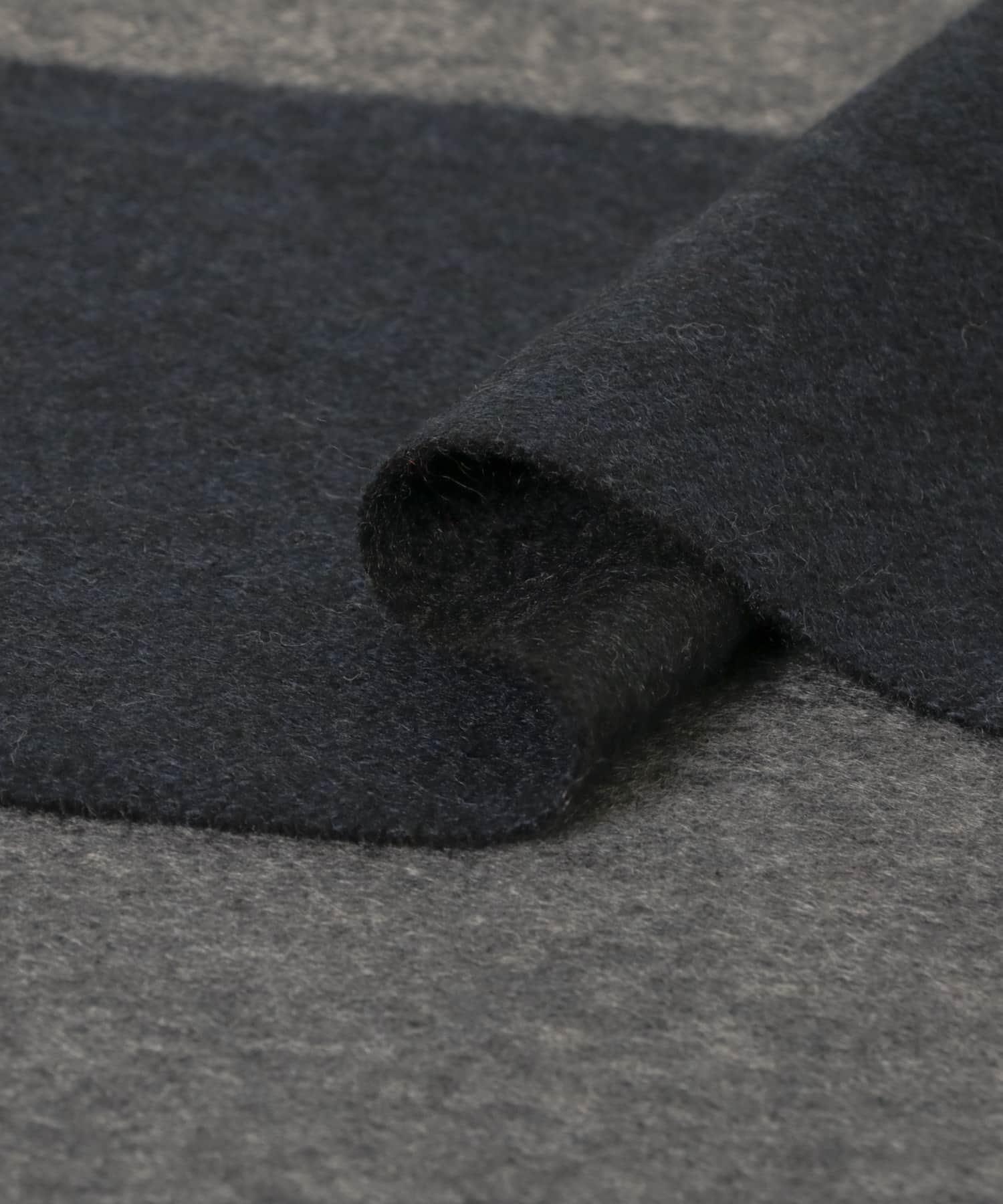 チェックグラデーションカシミヤマフラー NAVY×GRY FREE