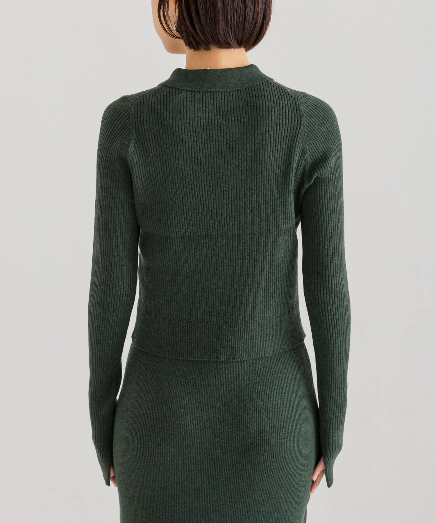 MOSS GREEN