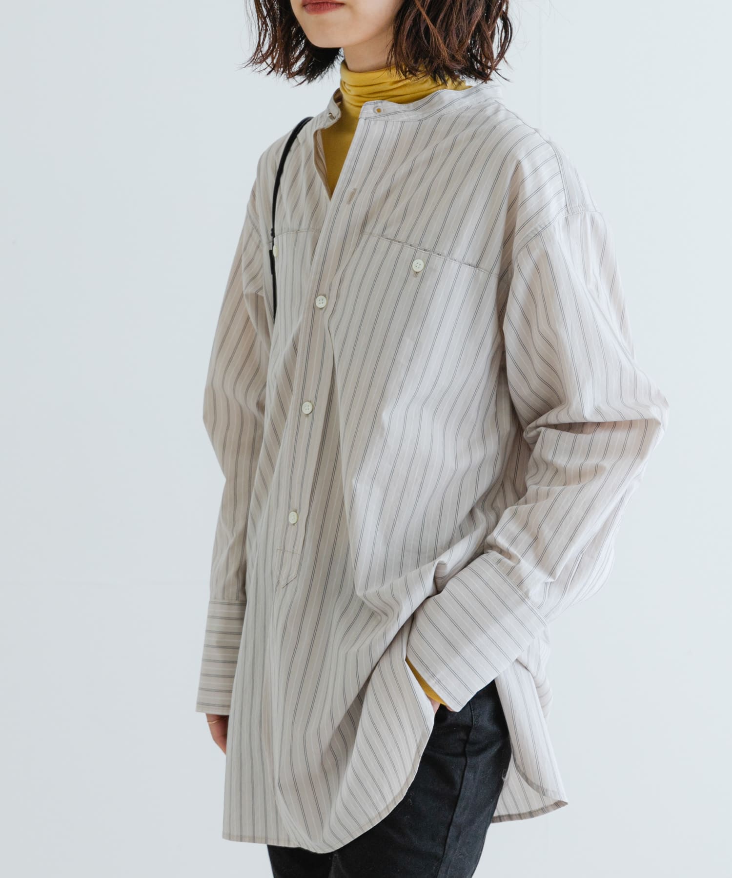 バンドカラーコットンストライプシャツ