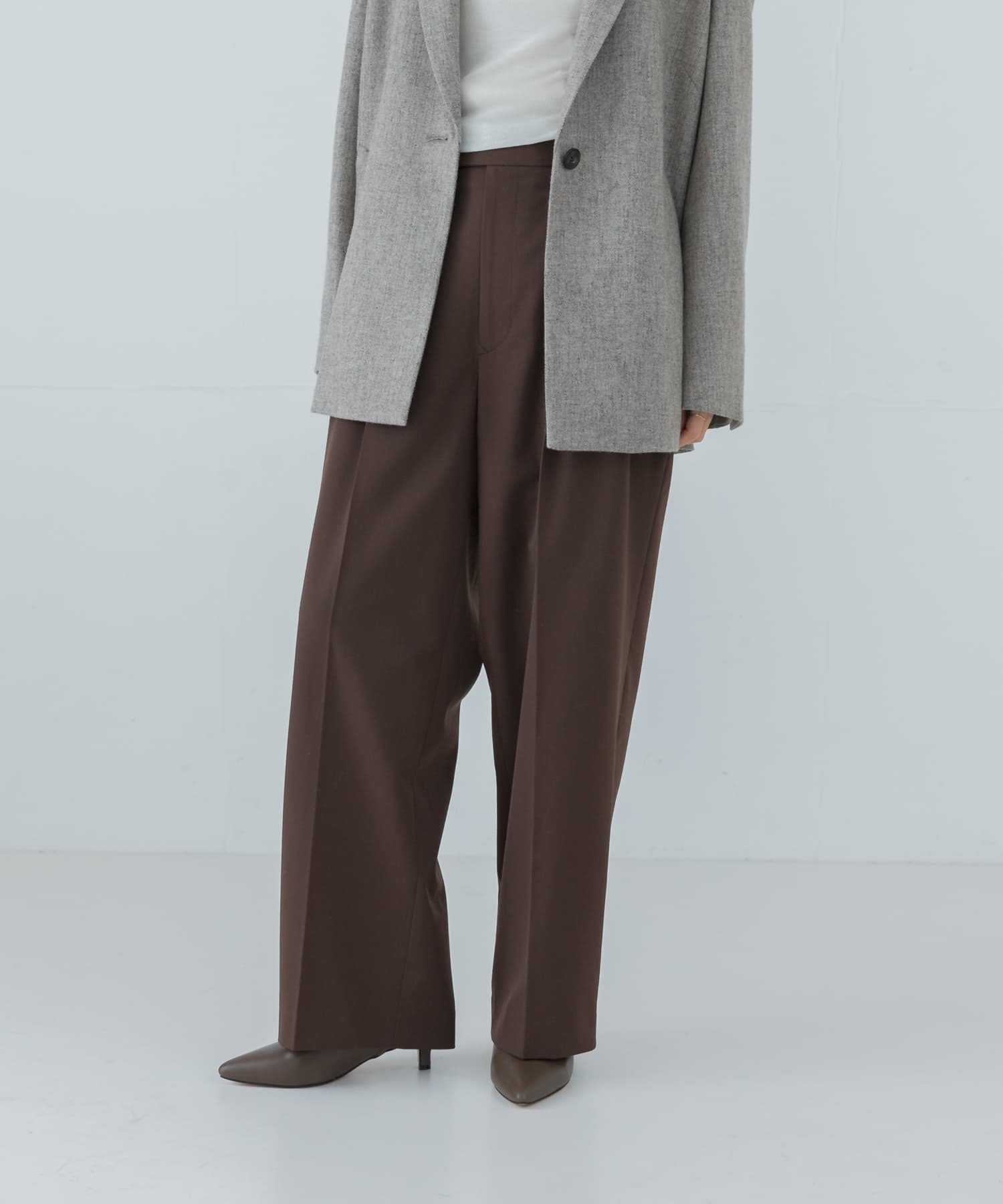 身長：161cm サイズ：38