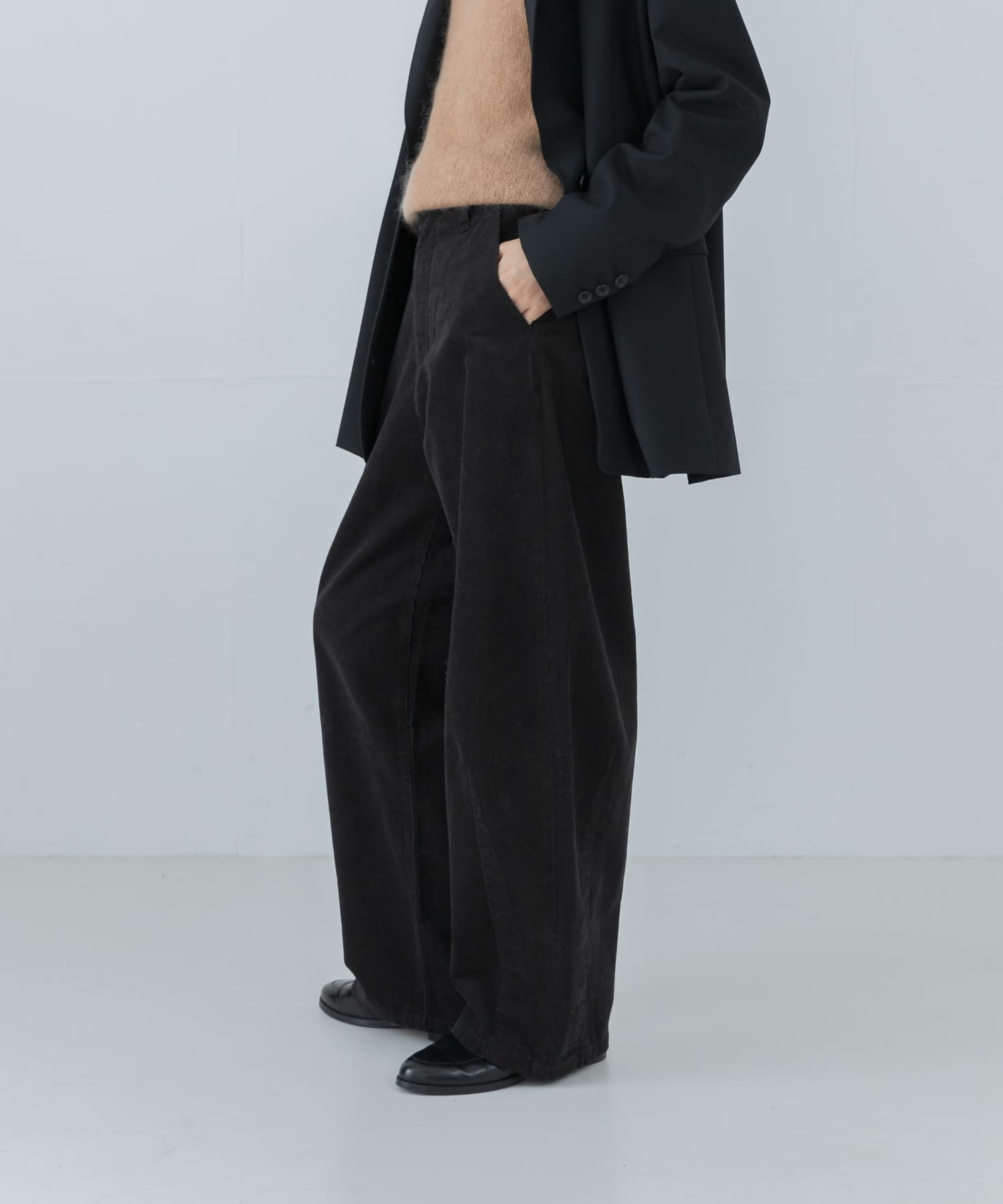 身長：161cm サイズ：38
