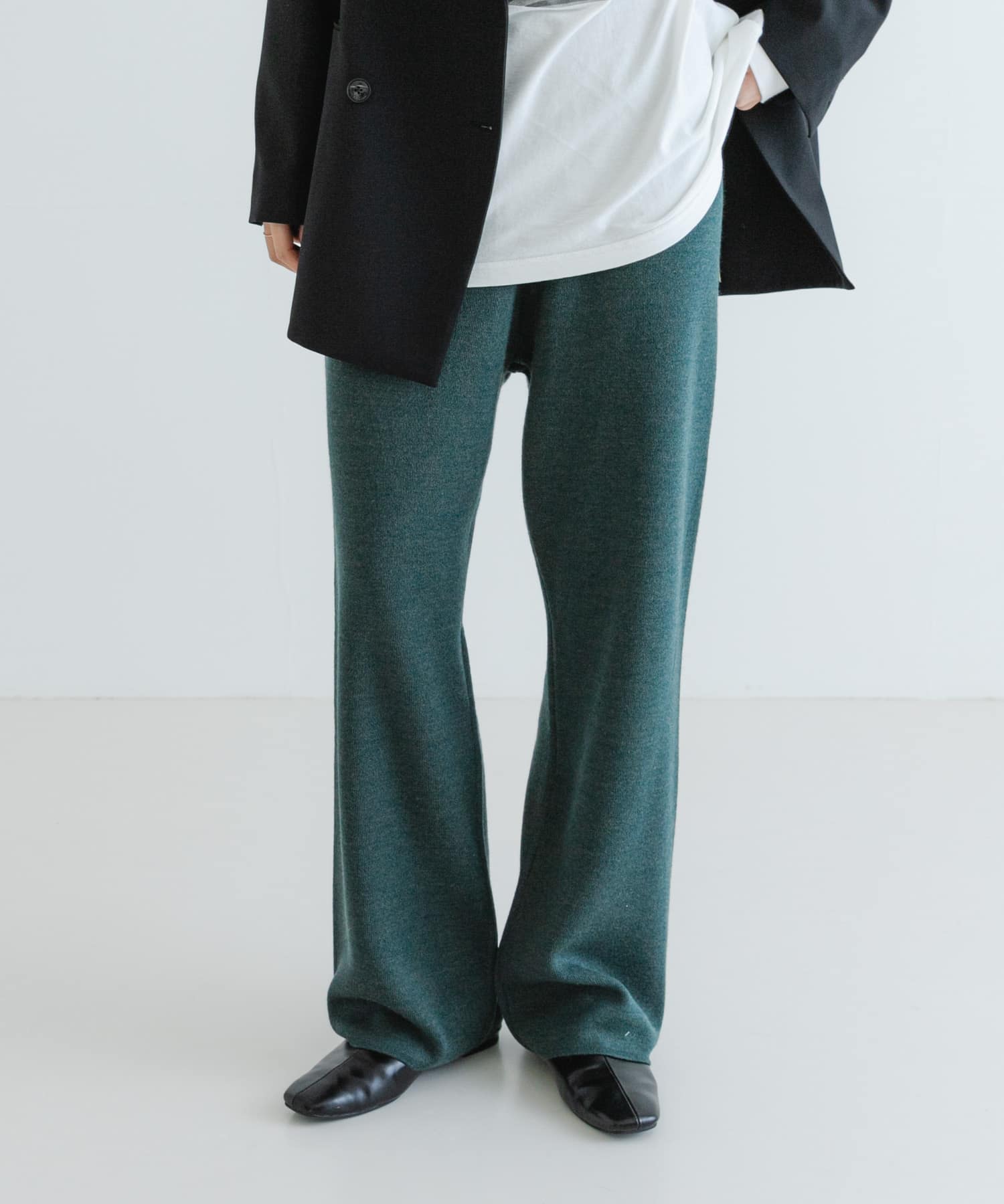 MOSS GREEN